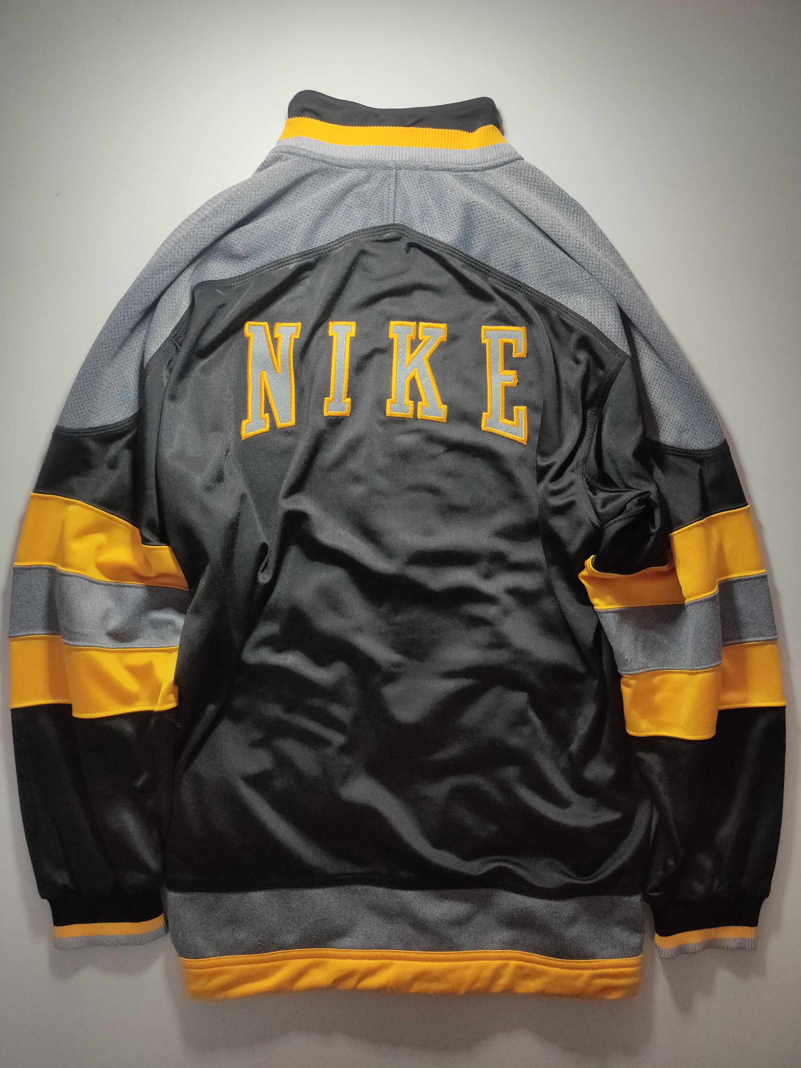 Nike OVERSIZED NIKE DRILL SWOOSH ZIP UP HOODIE SWEATSHIRT VERY 90 Size US M / EU 48-50 / 2 - 1 Thumbnail