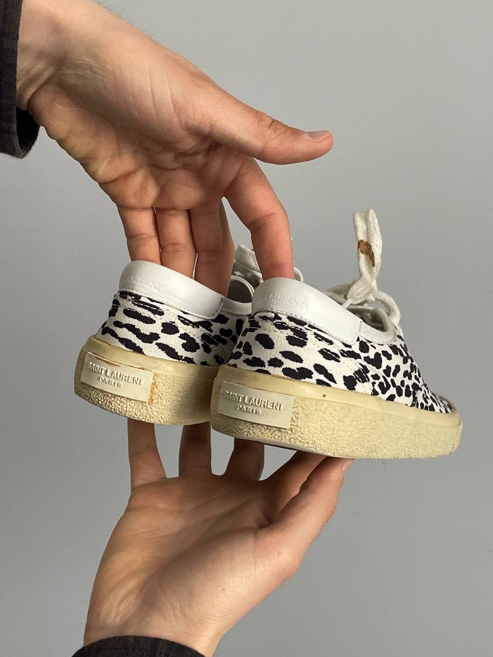 トップス Saint Laurent Paris 2015a/w Baby Cat Saint Laurent Paris Baby Cat Slip-On from seller