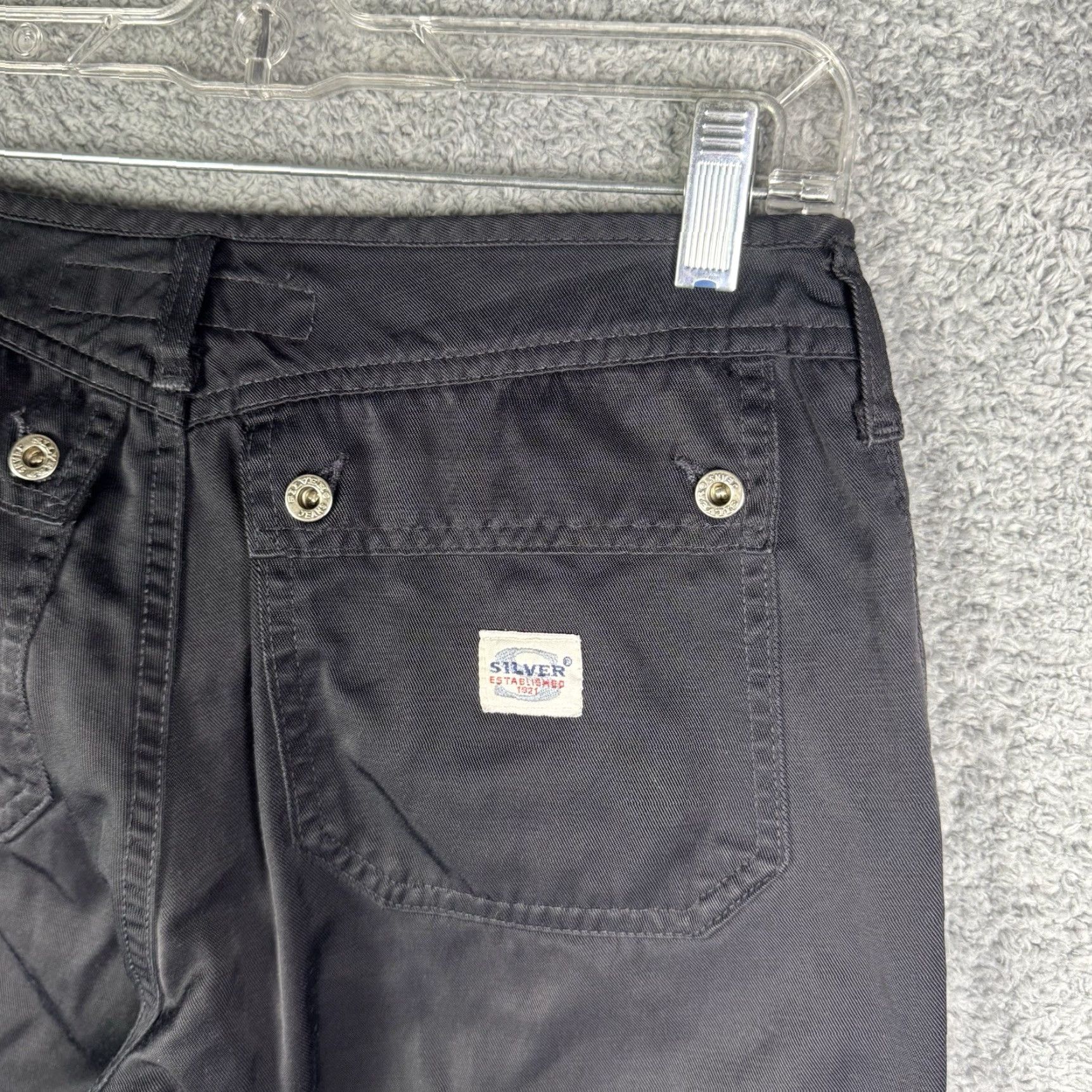 Silver Jeans Co. VINTAGE Silver Jeans Pants Womens 28x33 Cargo Bootcut 28 Black Cotton Canvas City Punk Retro Hippie Grunge Canada Mens Womens Boys Girls Size 28" / US 6 / IT 42 - 5 Thumbnail