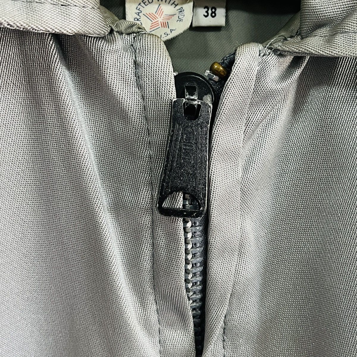 Avirex × Vintage Vintage Rare Avirex Alpha Industries Rayon Nylon Jacket Size US M / EU 48-50 / 2 - 12 Thumbnail