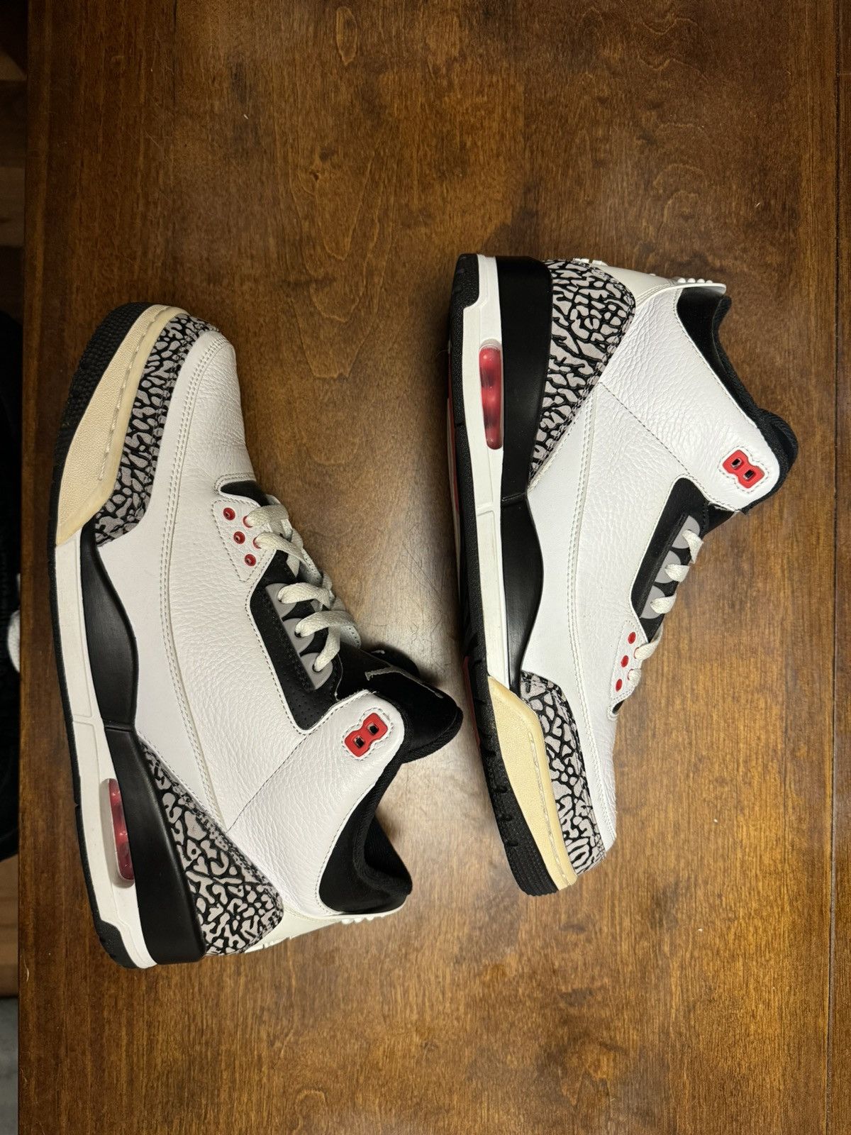 Jordan Brand × Nike Air Jordan 3 Retro “Infrared” Size US 12 / EU 45 - 1 Thumbnail