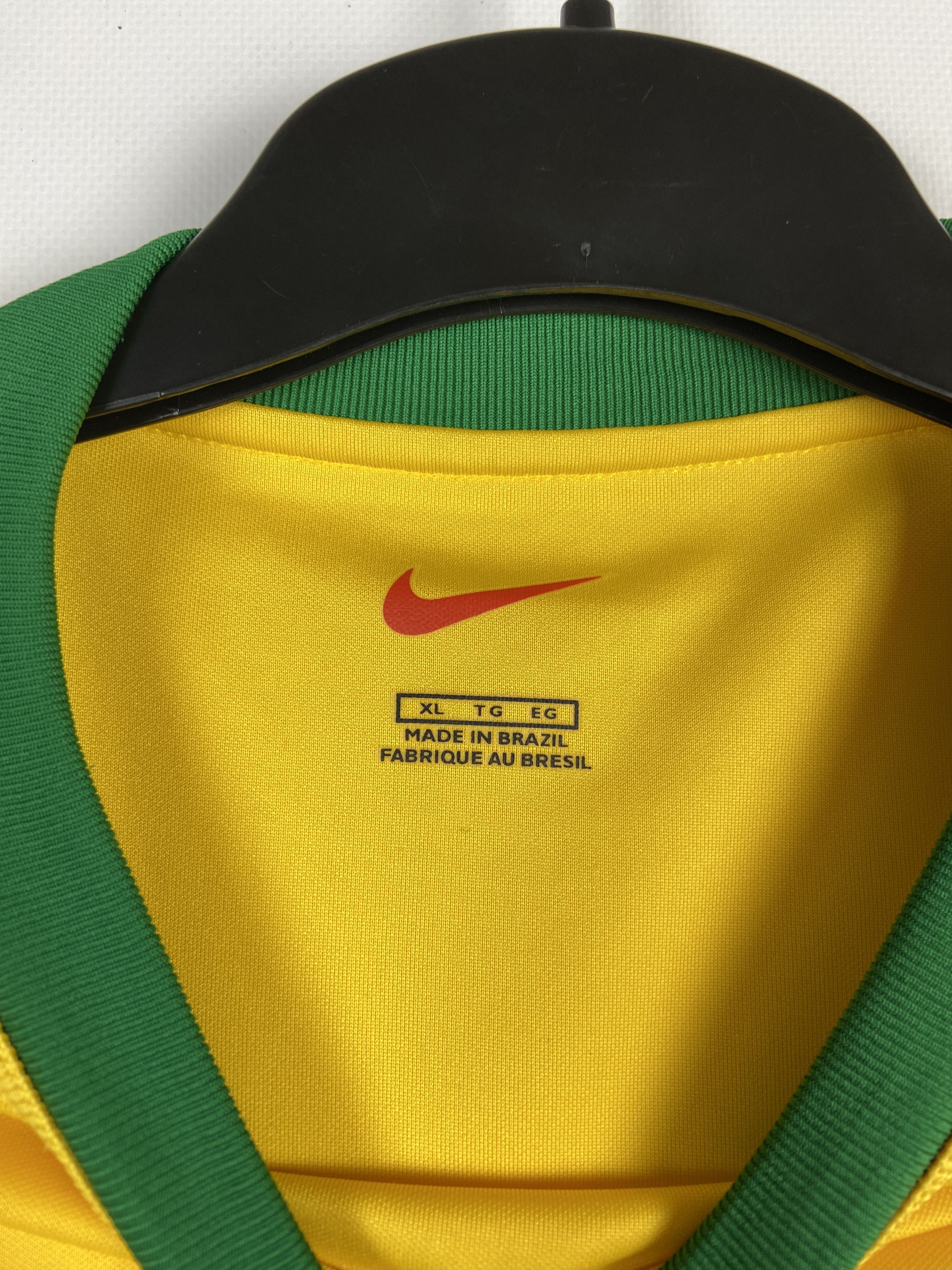 Nike Vintage Brazil Nike Soccer Jersey Size US XL / EU 56 / 4 - 6 Thumbnail