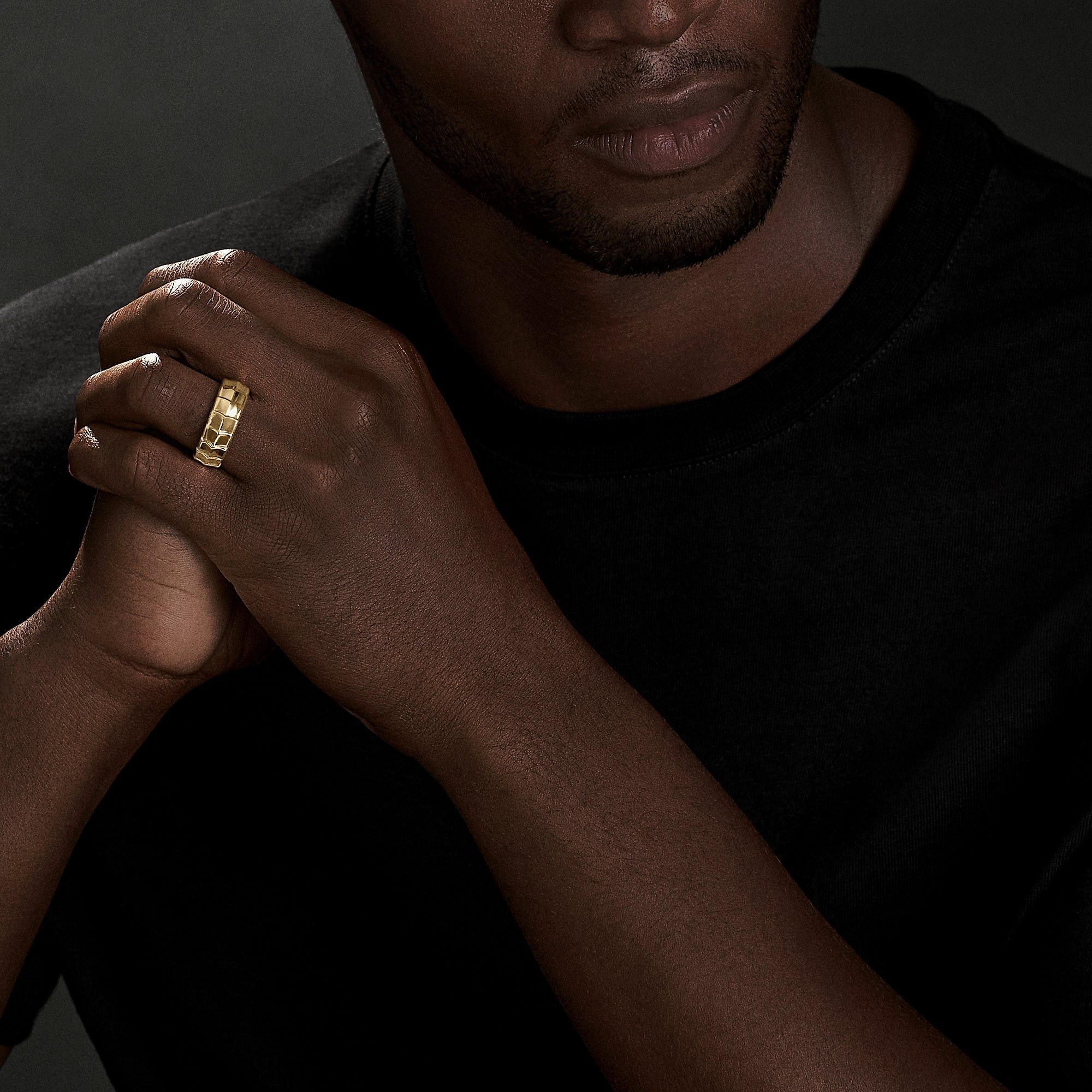 David Yurman o1w1db10325 Size:OS/ Armory Band Ring in Golden Size ONE SIZE - 4 Thumbnail