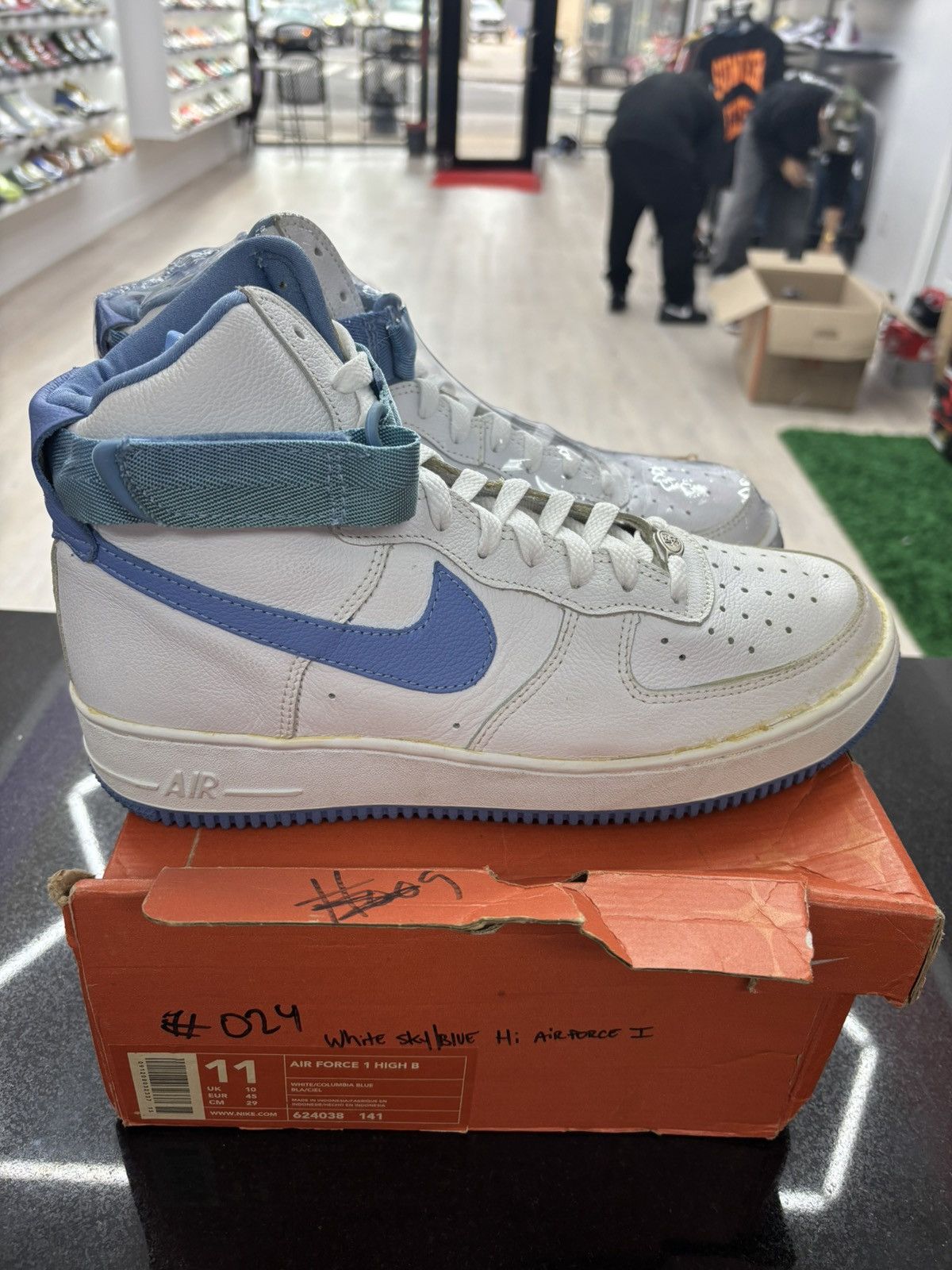 Nike Nike Air Force 1 High OG White University Blue Sail Size US 11 / EU 44 - 1 Thumbnail