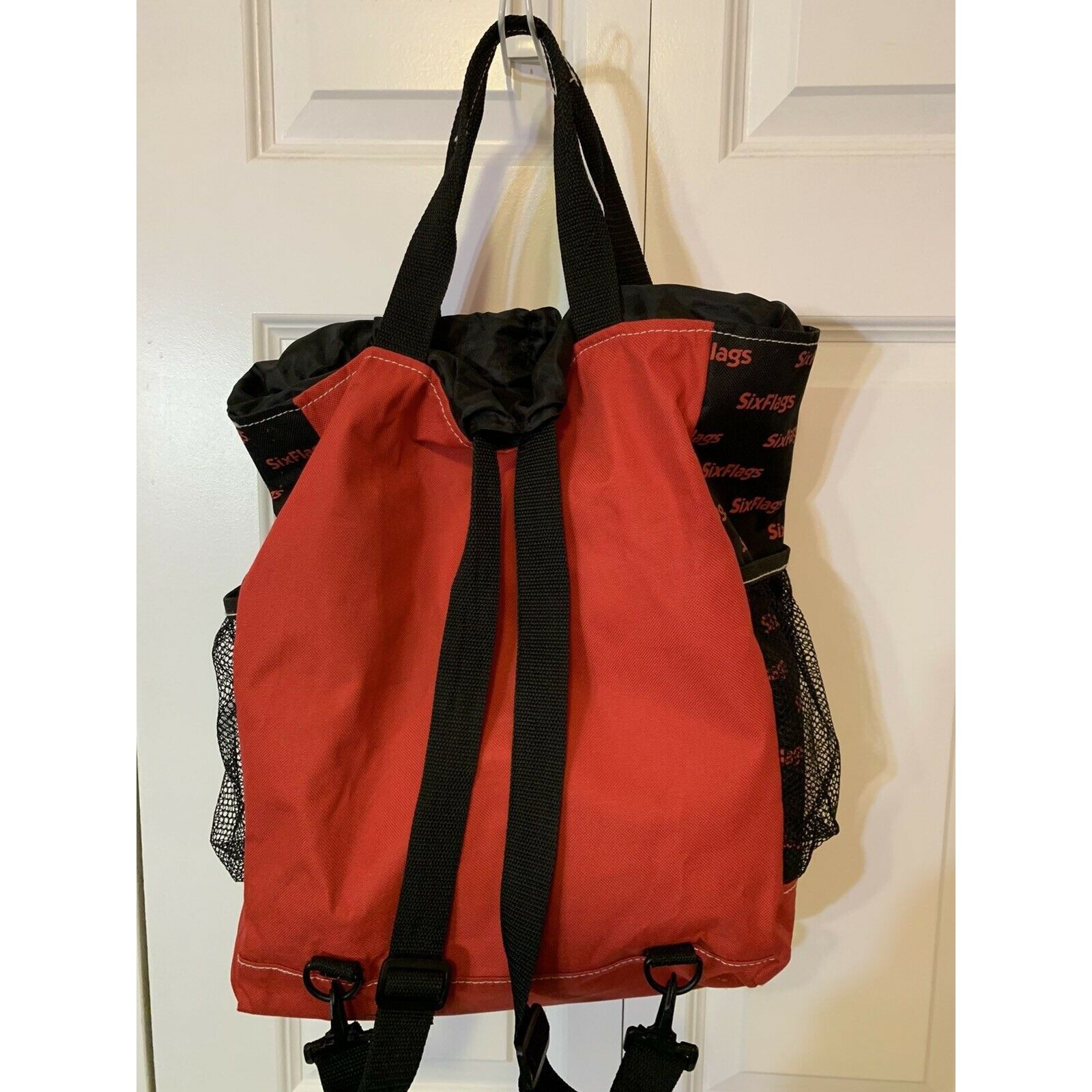 Unkwn Six Flags Back Pack Medium Red Black Size ONE SIZE - 7 Preview