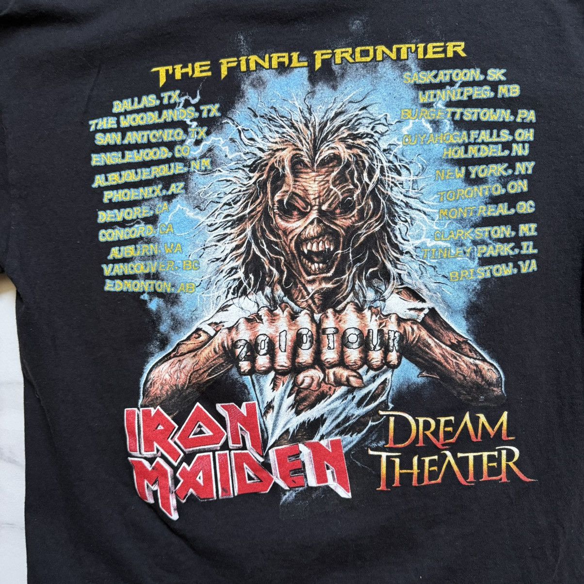 Iron Maiden Vintage Iron Maiden The Last Frontier Tour T-Shirt Size US M / EU 48-50 / 2 - 6 Thumbnail