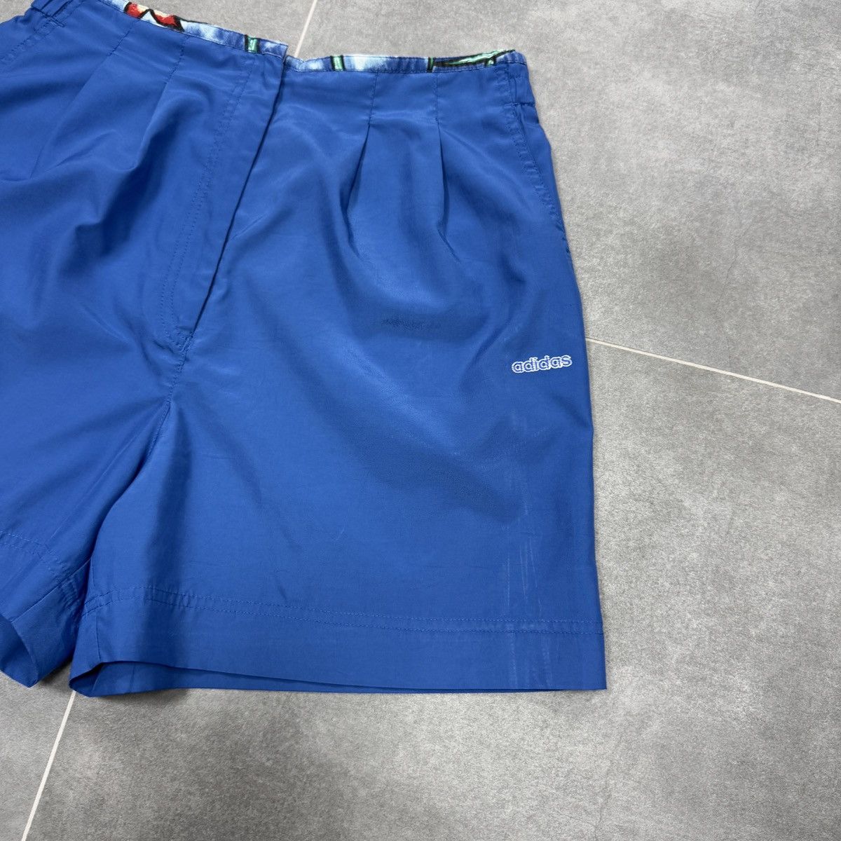 Adidas × Vintage Vintage Adidas Women Shorts Size USA 12 Size 34" / US 12 / IT 48 - 4 Thumbnail