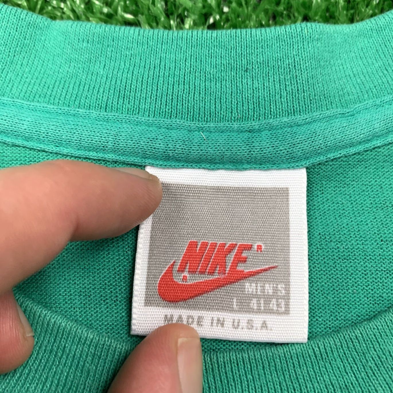 Nike Nike Vintage T Shirt Mens Hoop Monster Cartoon Rare 80s Green Crew Neck Short Sleeve Vintage Mens Nike Shirt Size US L / EU 52-54 / 3 - 5 Thumbnail