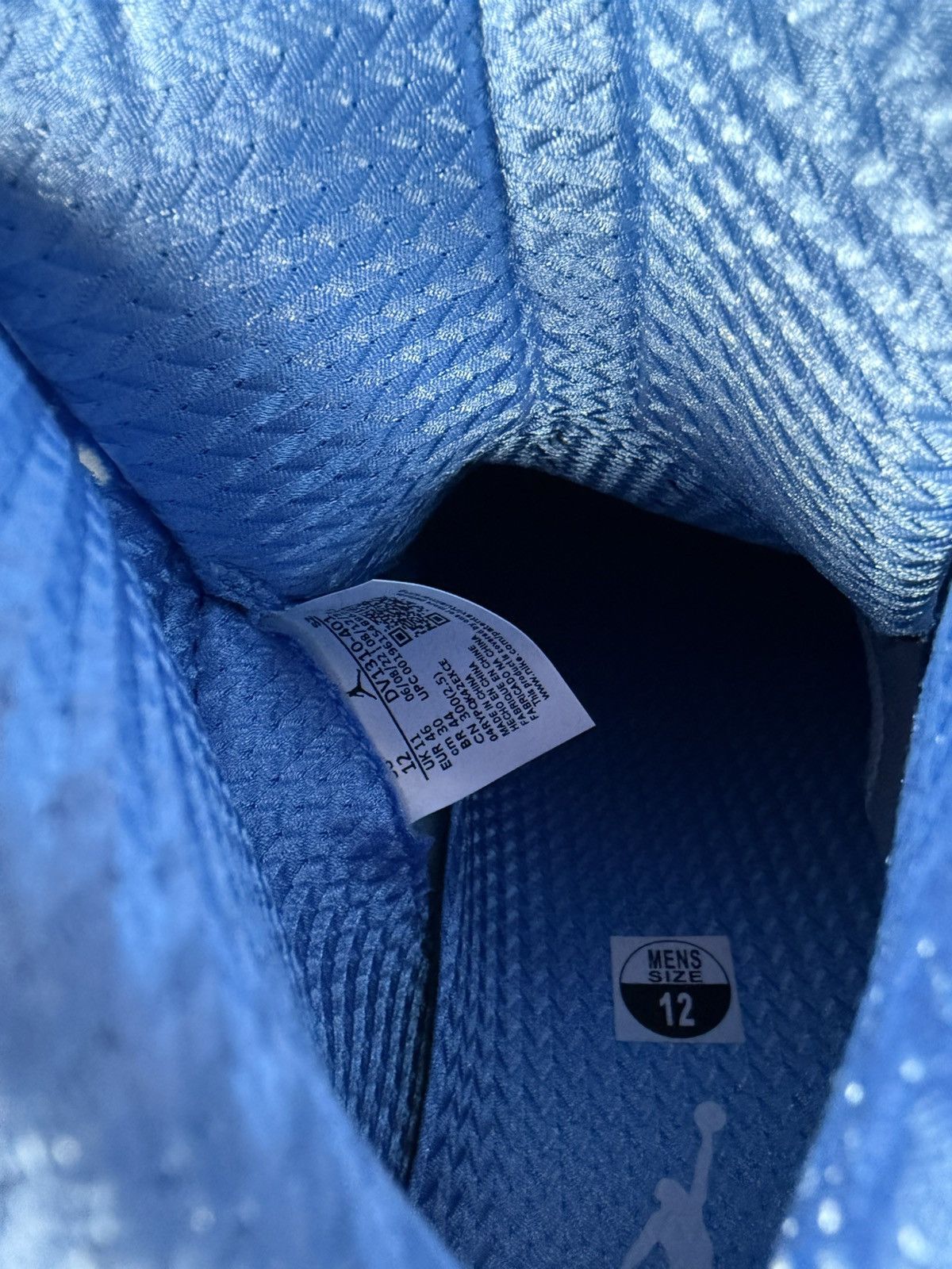 Jordan Brand × Nike Jordan 5 UNC Size US 12 / EU 45 - 9 Thumbnail