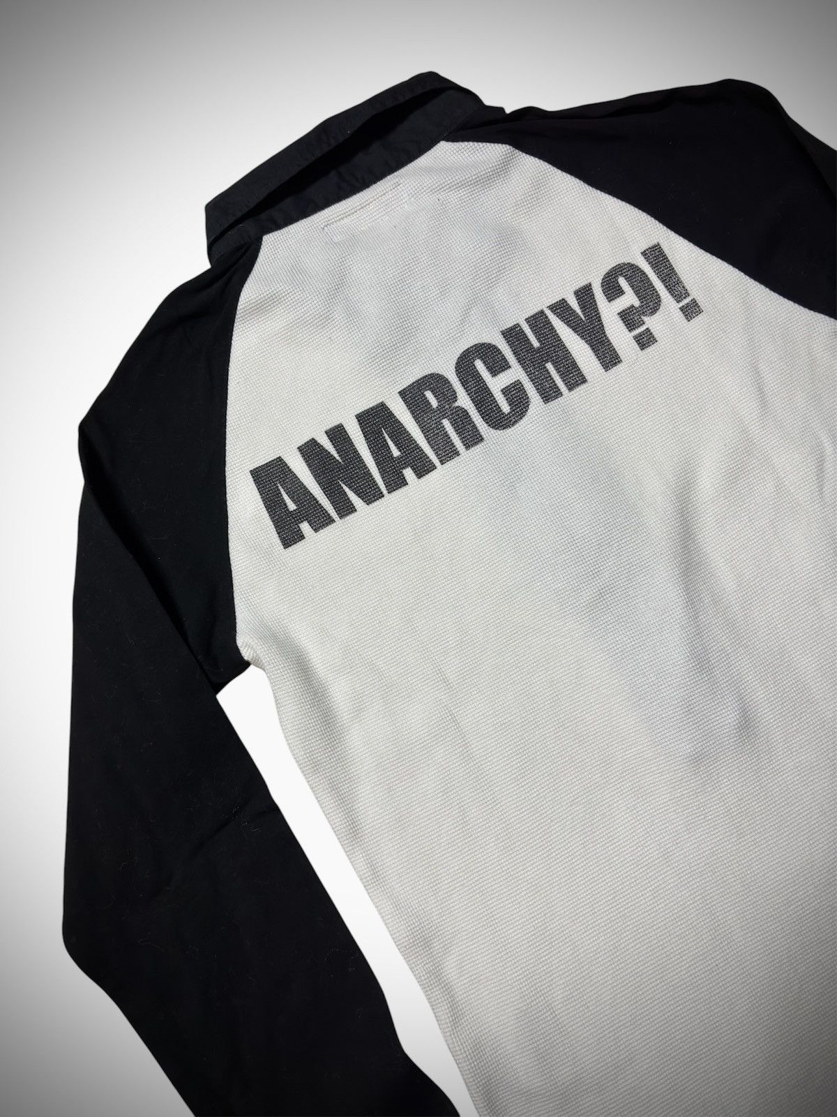 Katharine Hamnett London 2000’s Katharine Hamnett - ANARCHY?! Ls T-Shirt Size US L / EU 52-54 / 3 - 2 Thumbnail