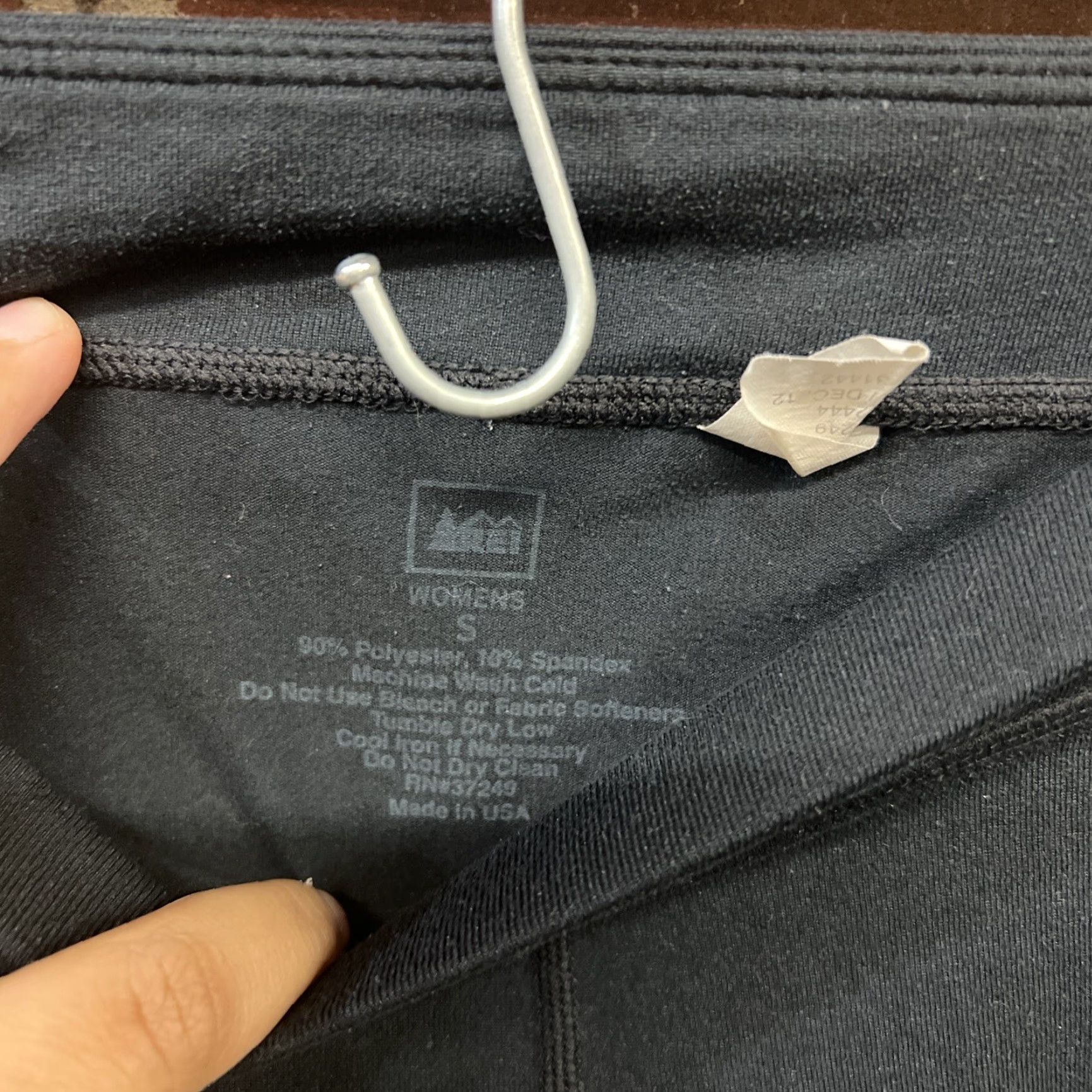 Vintage REI Leggings Black Womens Small Activewear Run Jog Yoga 25in Inseam Ankle Skinny Stretch Nylon Polyester Spandex Pull On Regular Size: S Clothing Size 28" / US 6 / IT 42 - 2 Thumbnail