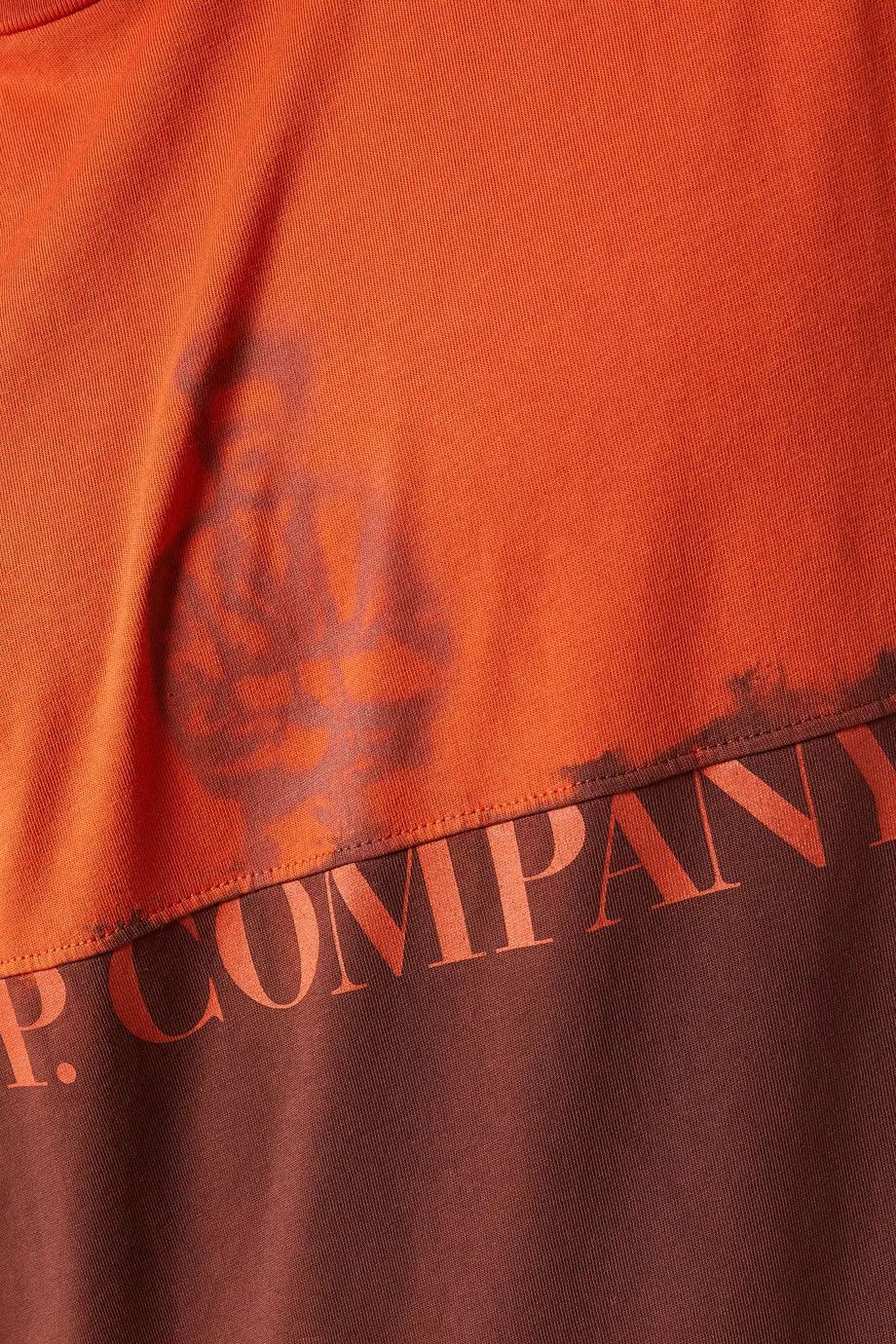 C.P. Company o1y1224 Logo Crewneck T-Shirt in Red/Brown Size US XS / EU 42 / 0 - 4 Thumbnail