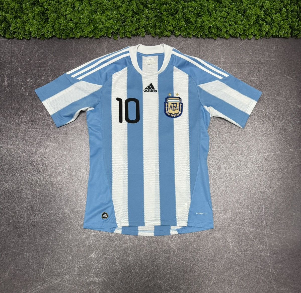 Vintage Adidas Argentina Lionel Messi #10 2010/2011 Soccer Jersey Size US M / EU 48-50 / 2 - 1 Thumbnail
