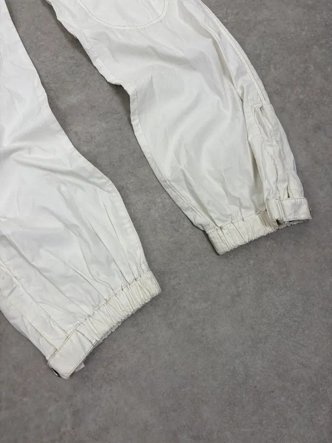 Dolce & Gabbana AW2004 Dolce & Gabbana White Nylon Cargo Pants Size US 30 / EU 46 - 11 Thumbnail
