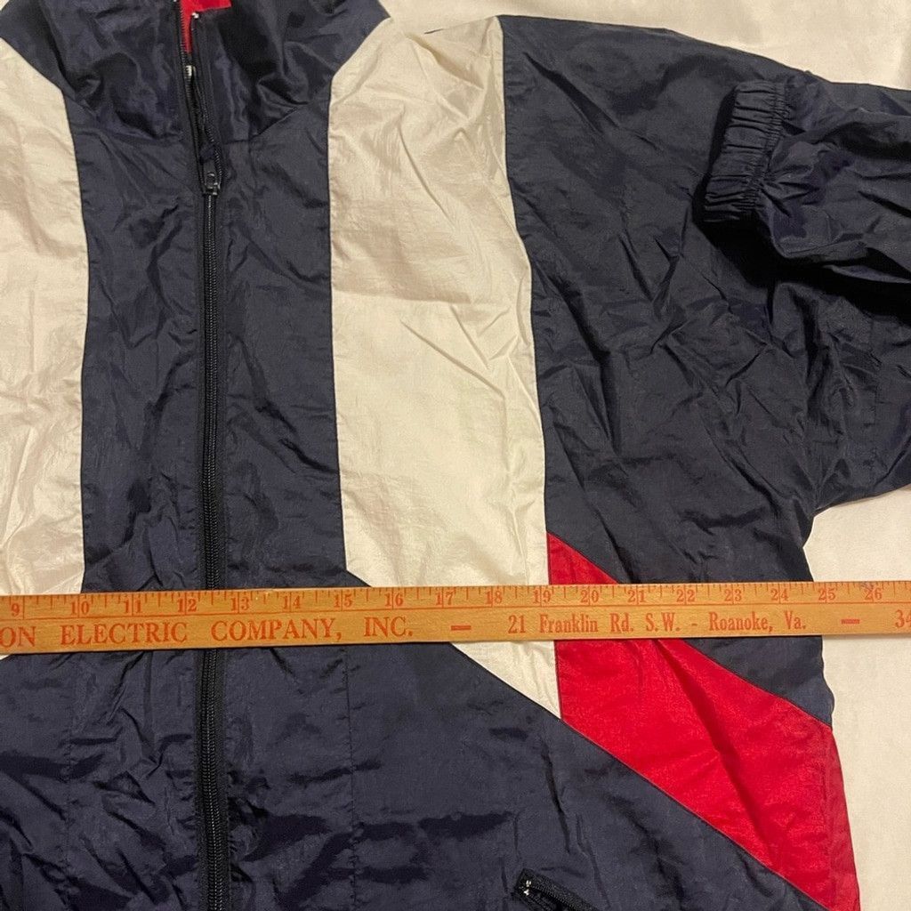 Wilson Wilson Red and Navy Jacket size L Size US L / EU 52-54 / 3 - 7 Thumbnail