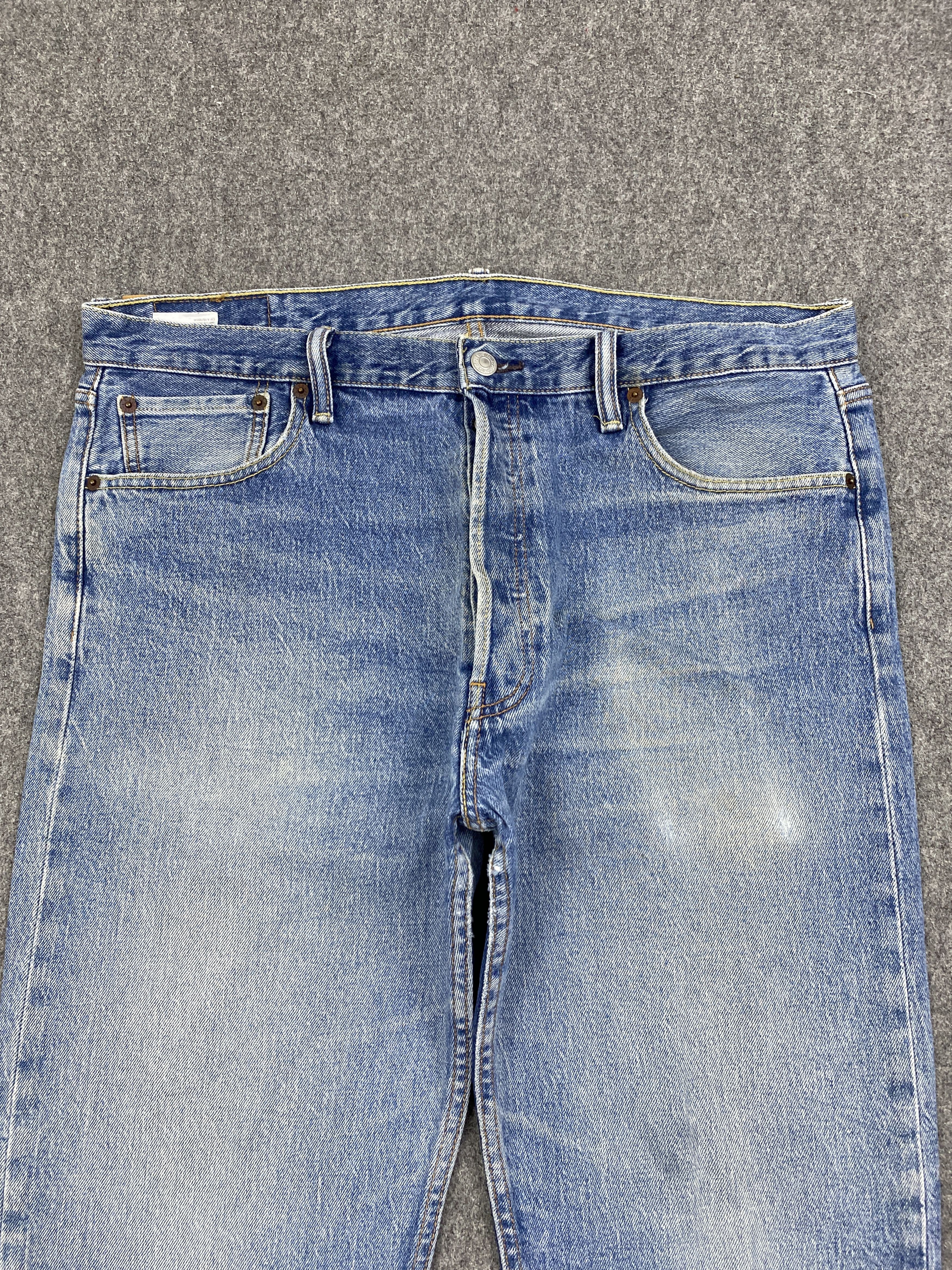 Levi's × Vintage Vintage Levi's 501 Faded Blue Jeans Size US 37 - 2 Thumbnail