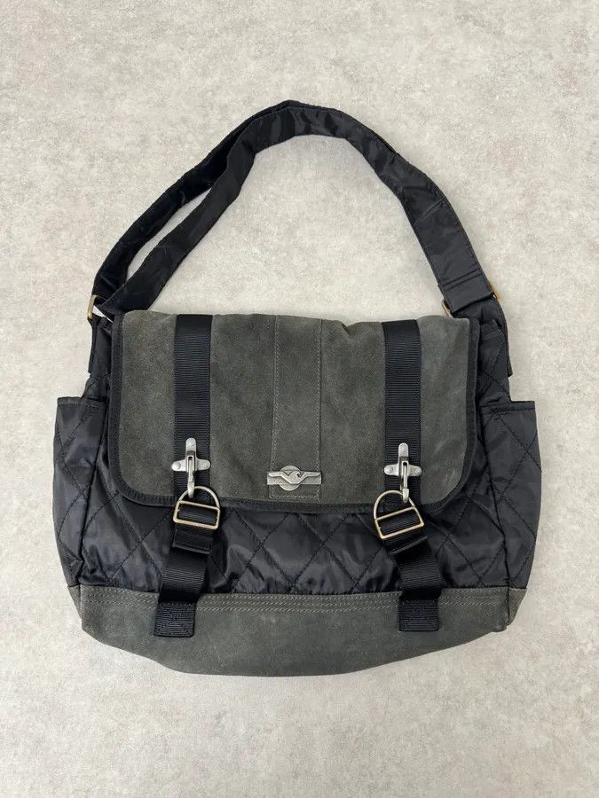 Armani 2010s Armani Dark Green Suede Hybrid Shoulder Bag Size ONE SIZE - 1 Thumbnail