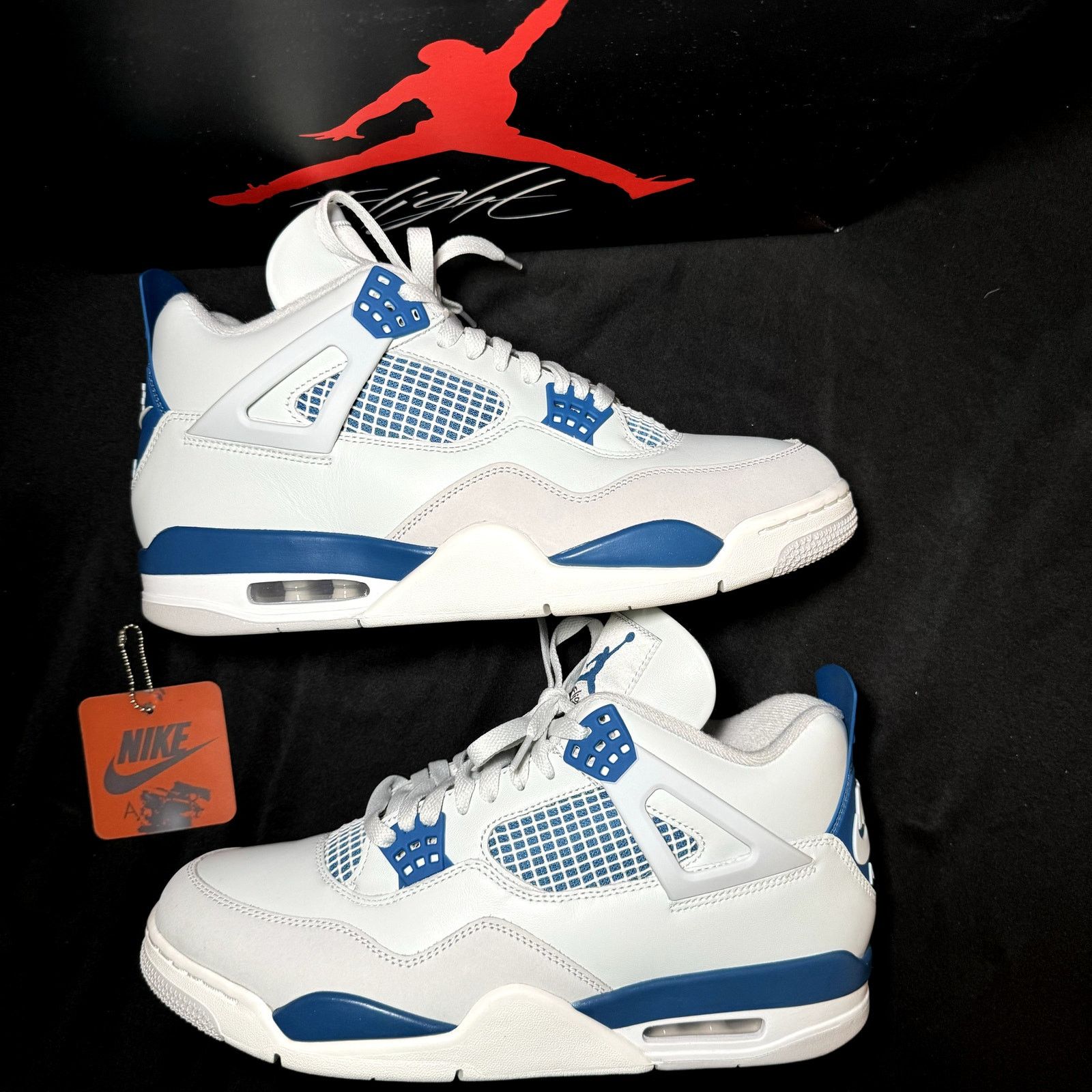 Jordan Brand × Nike Size 11 - Air Jordan 4 Retro Military Blue 2024 Men's Shoes Size US 11 / EU 44 - 2 Thumbnail