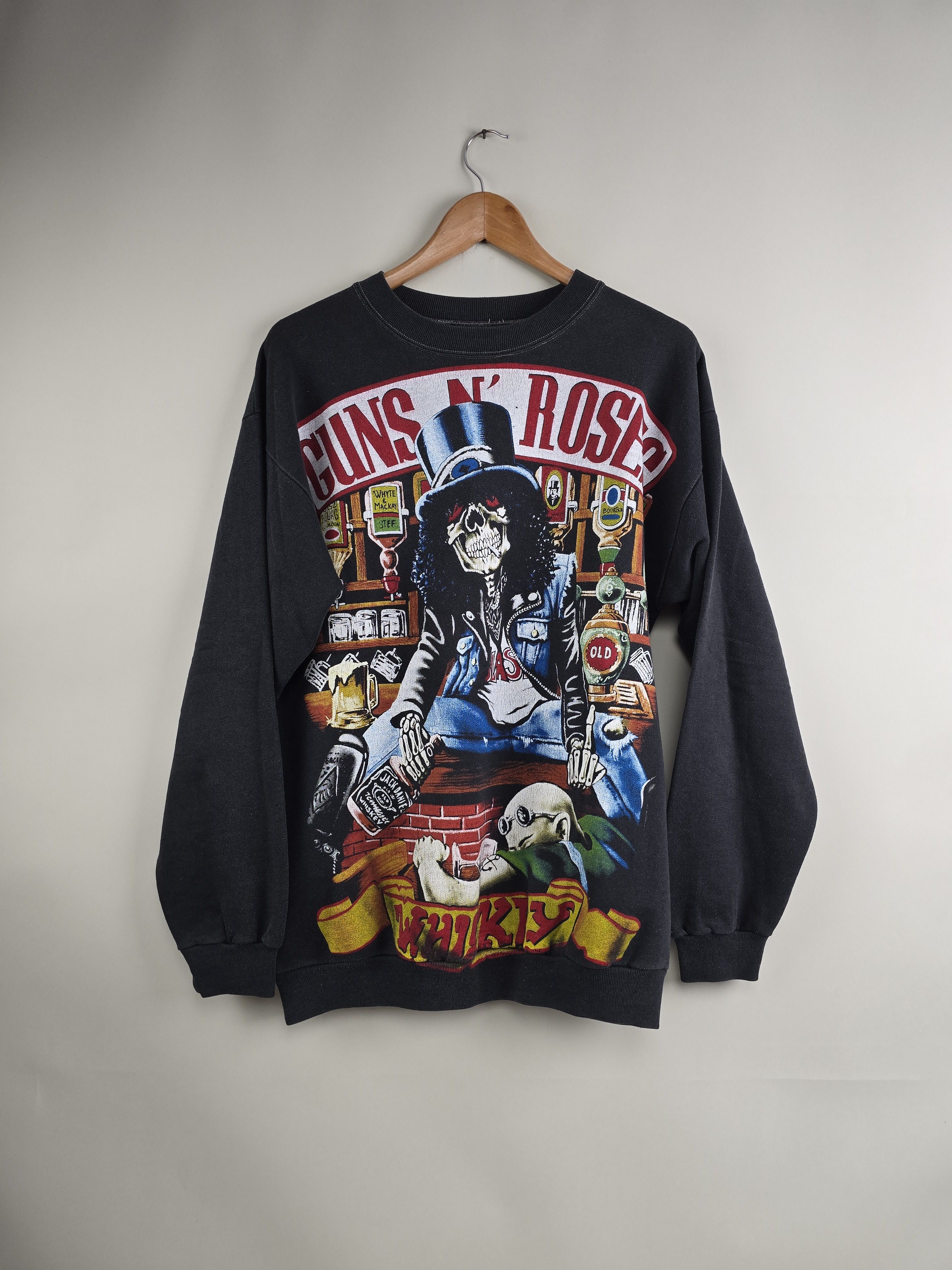 Band Tees × Guns N' Roses × Vintage 90s Guns N' Roses Whiskey Tattoo Crew neck L 21.5" 28" Size US L / EU 52-54 / 3 - 6 Thumbnail