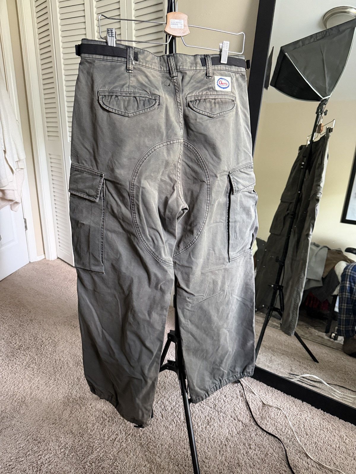 Cherry LA Cherry Los Angeles cotton twill cargo trousers Size US 34 / EU 50 - 3 Thumbnail