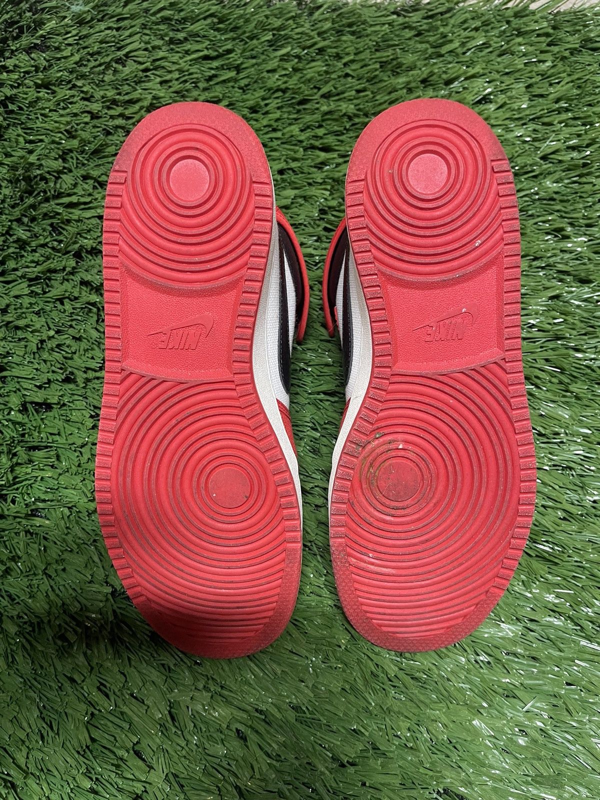 Jordan Brand Jordan 1 KO Chicago Size US 9.5 / EU 42-43 - 6 Thumbnail
