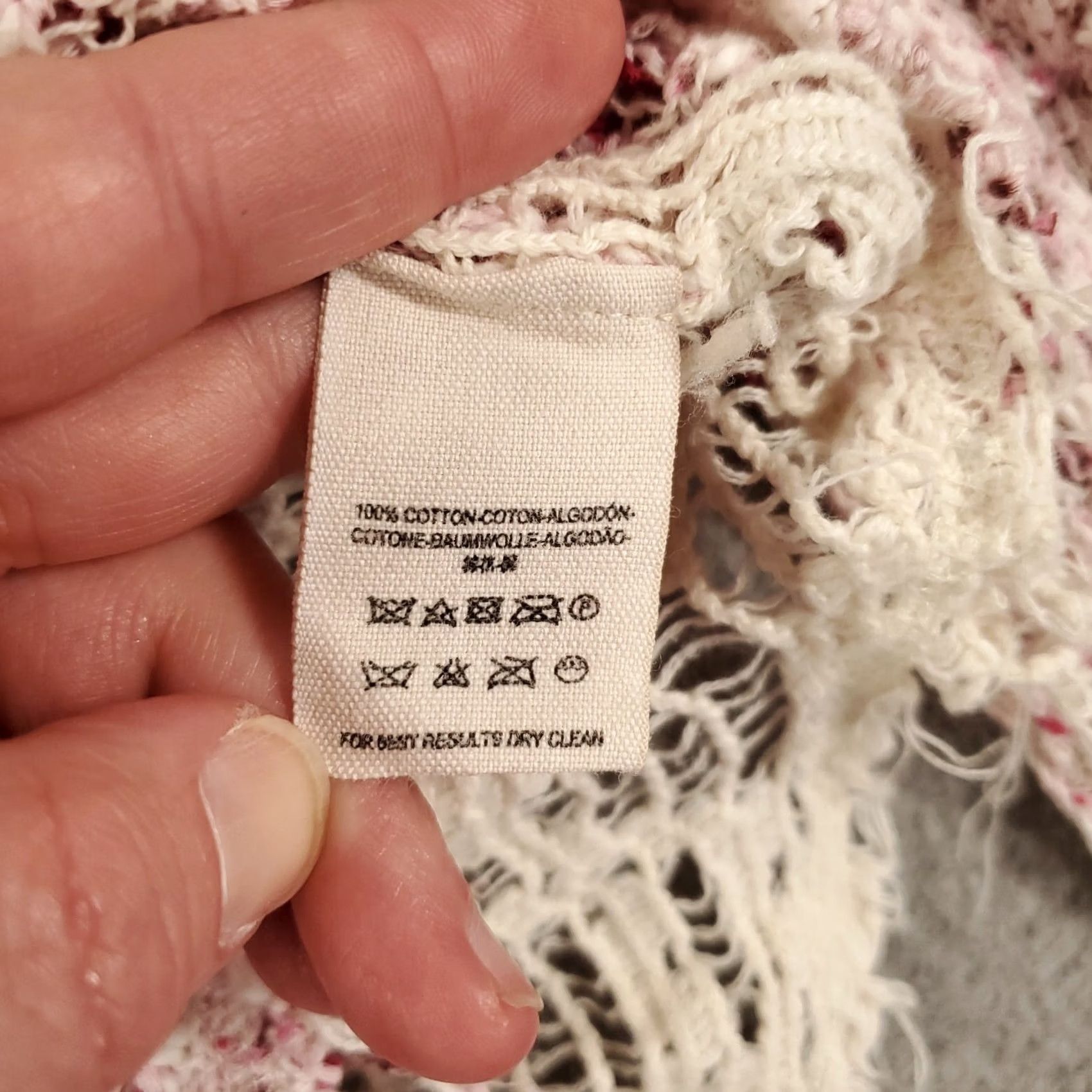 Free People VINTAGE Free People Sweater Oversize Small Pink Crochet Lace Open Knit Back Boho Fringe Size S / US 4 / IT 40 - 7 Thumbnail
