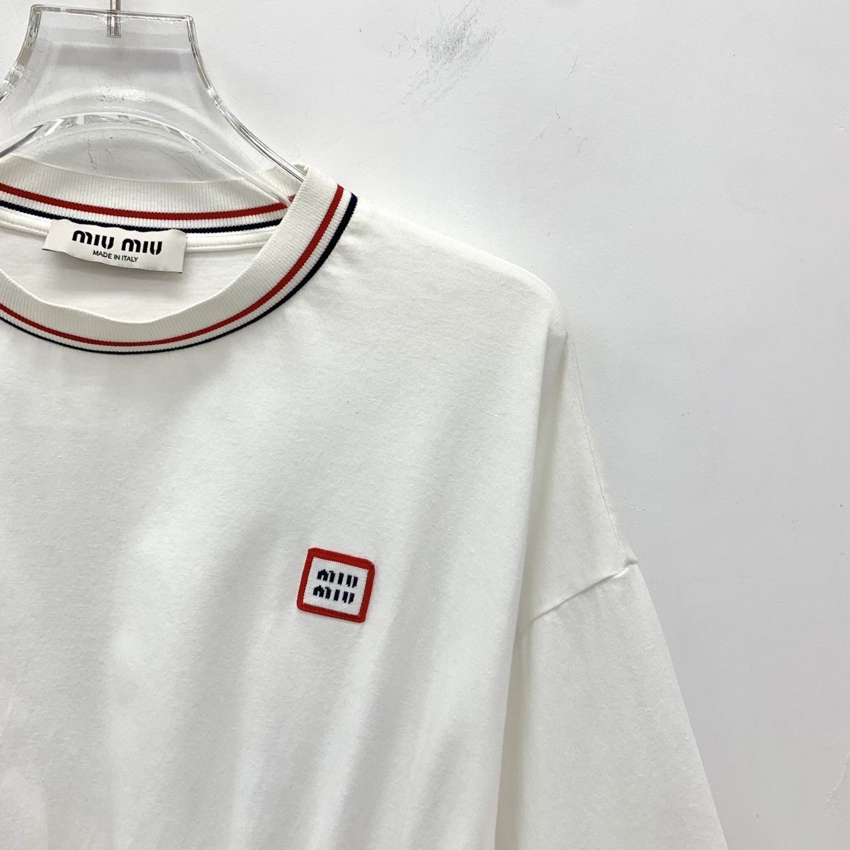Miu Miu Miu Miu 2022 White Logo Intarsia Short Sleeve T-shirt K26WX Size M / US 6-8 / IT 42-44 - 3 Thumbnail