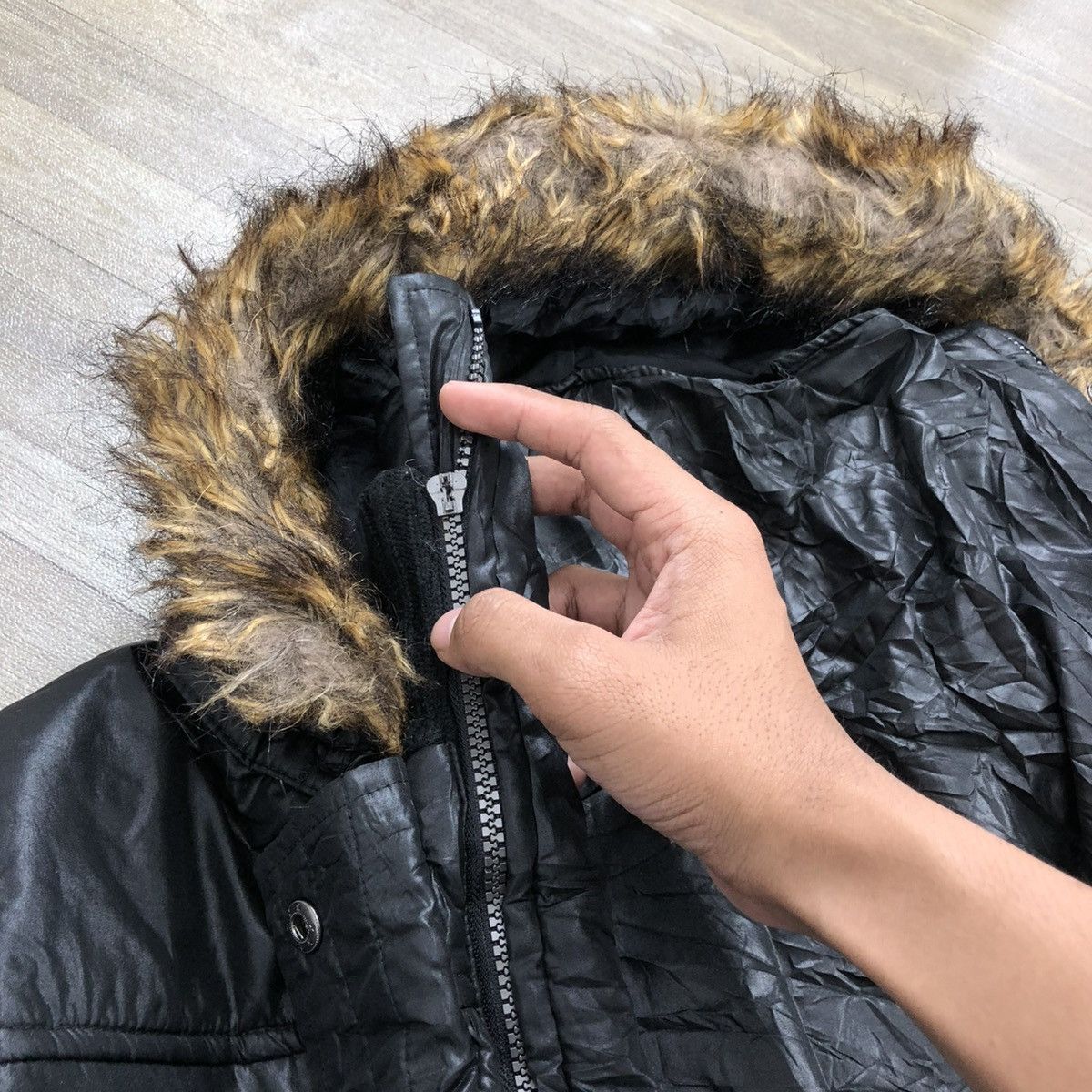 Japanese Brand 2000s Aller Bien Fur Puffer Bono Jacket Beauty Beast Goa Lgb Size US L / EU 52-54 / 3 - 25 Thumbnail