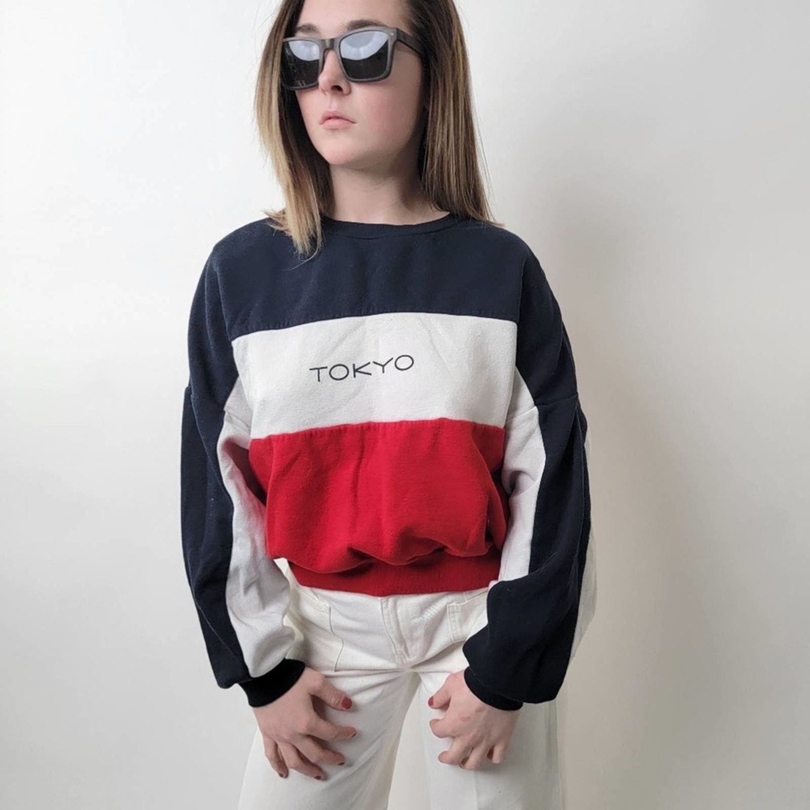 H&M Red White Blue Stripe Colorblock 'Tokyo' Crewneck Sweatshirt Size M / US 6-8 / IT 42-44 - 5 Thumbnail