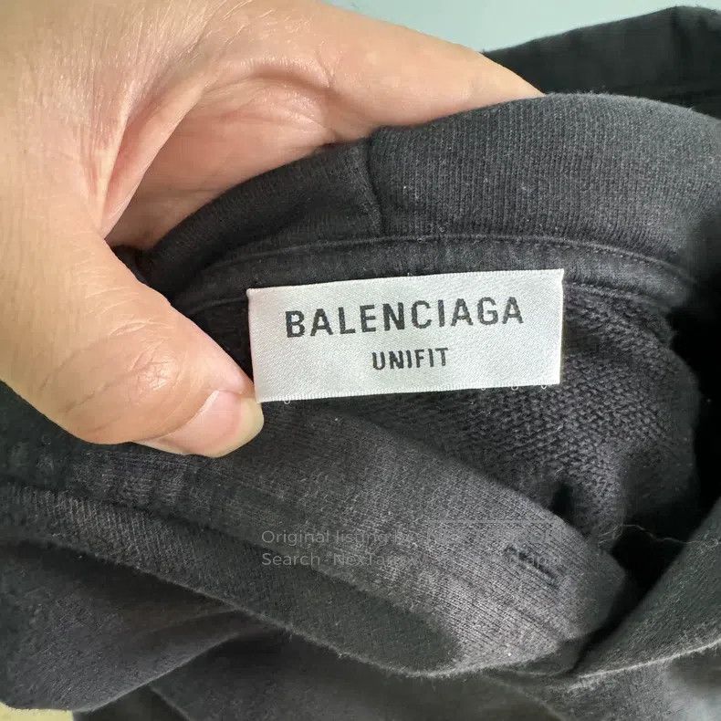 Balenciaga Balenciaga Black Hooded Sweatshirt Size US S / EU 44-46 / 1 - 2 Thumbnail