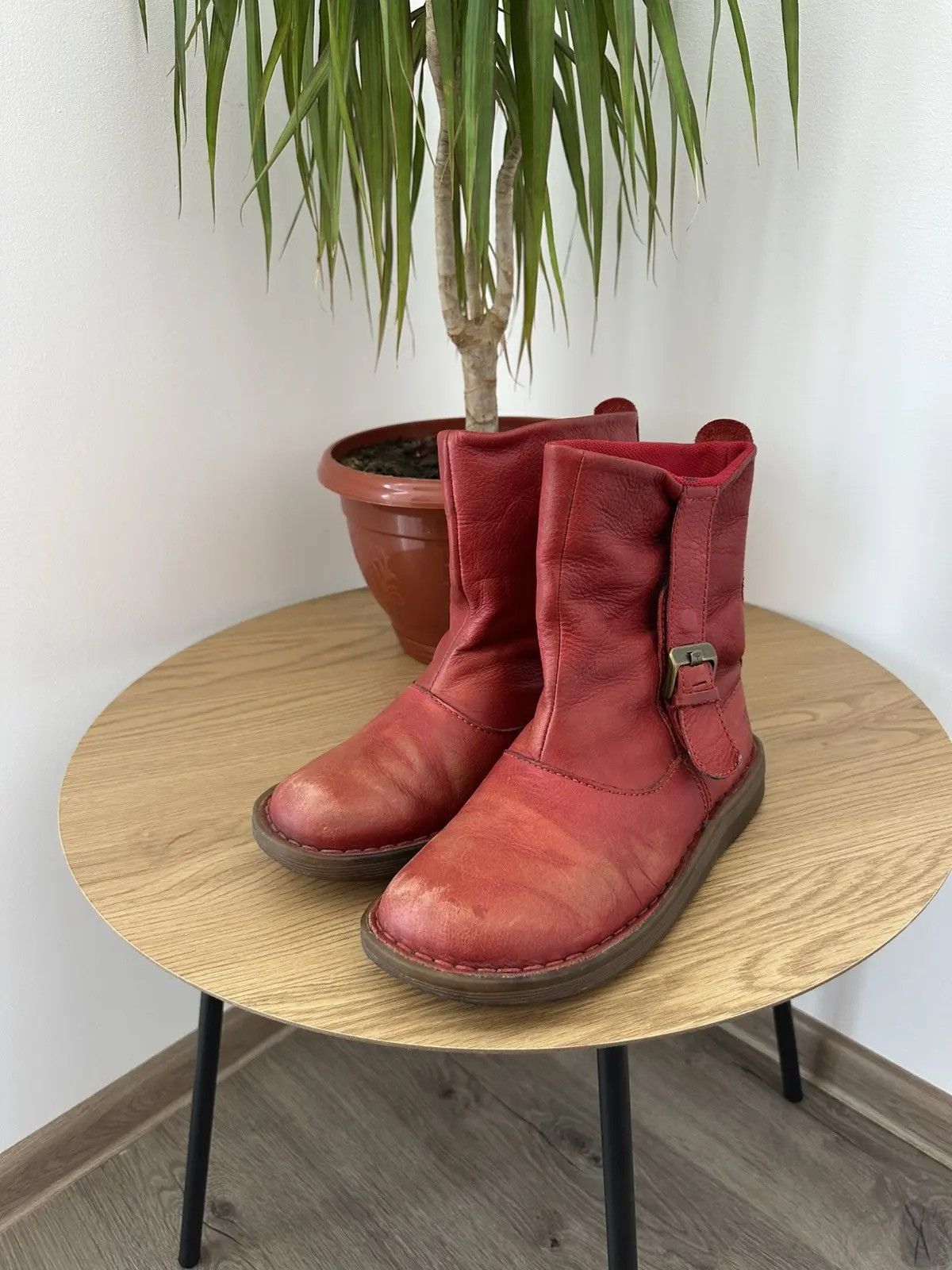 Dr. Martens Vintage Dr Martens Soft Leather Slouch Red Boots Size US 5 / EU 37 - 9 Thumbnail