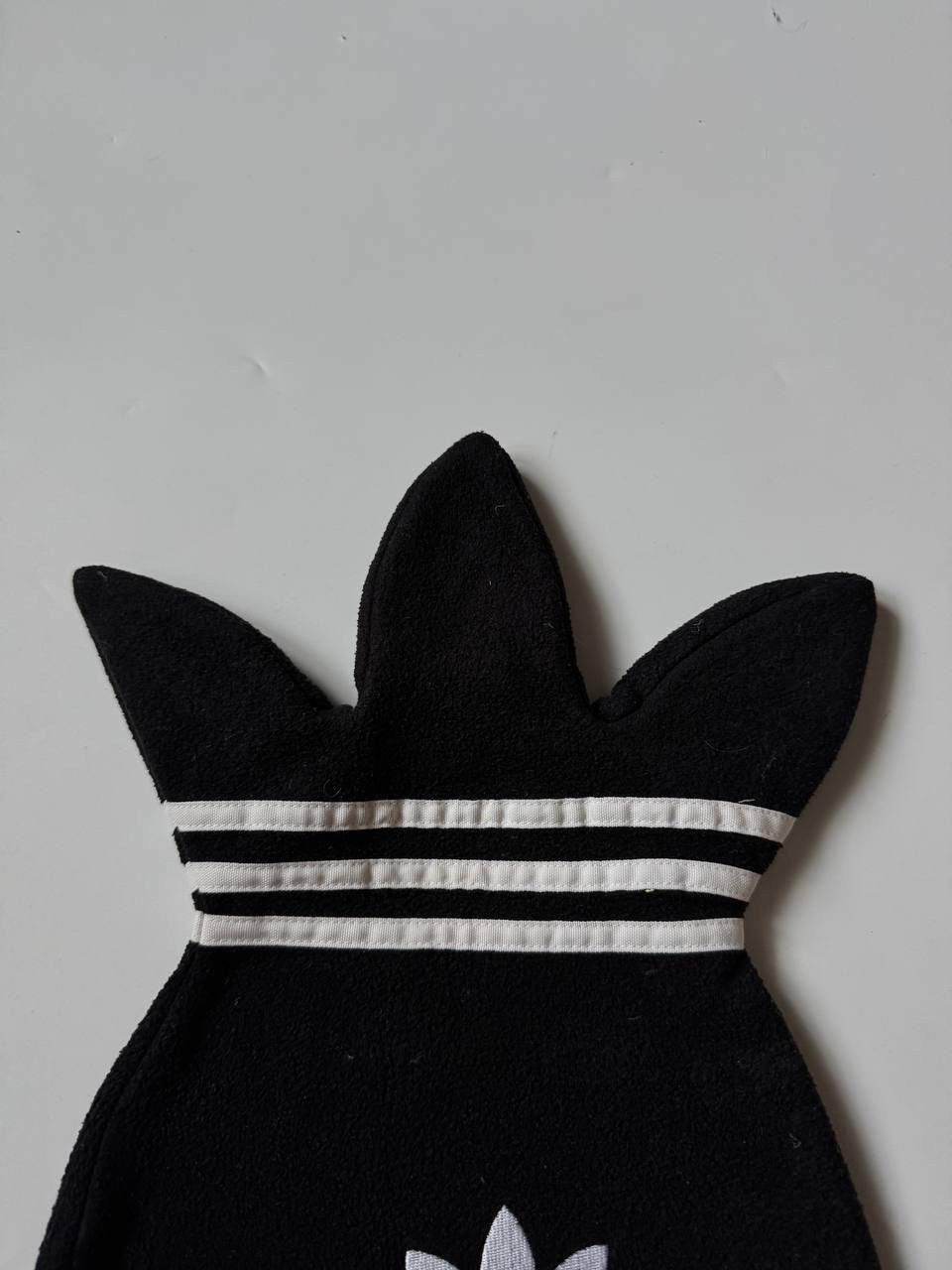 Adidas VINTAGE ADIDAS Beanie Hat One Size Fleece Trefoil Satchel Size ONE SIZE - 2 Thumbnail