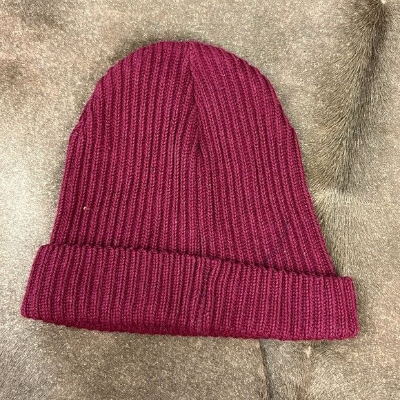 Patagonia Patagonia Fishermans Rolled Maroon Ribbed Beanie Size ONE SIZE - 3 Thumbnail