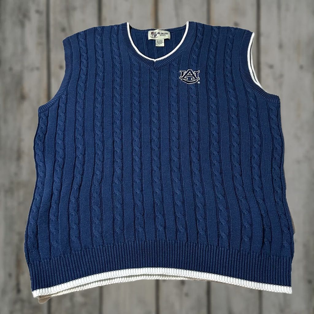 Vintage VINTAGE Joe College Auburn Tigers Cable Knit Golf Sweater Vest L Blue Men Size L Size US L / EU 52-54 / 3 - 1 Thumbnail