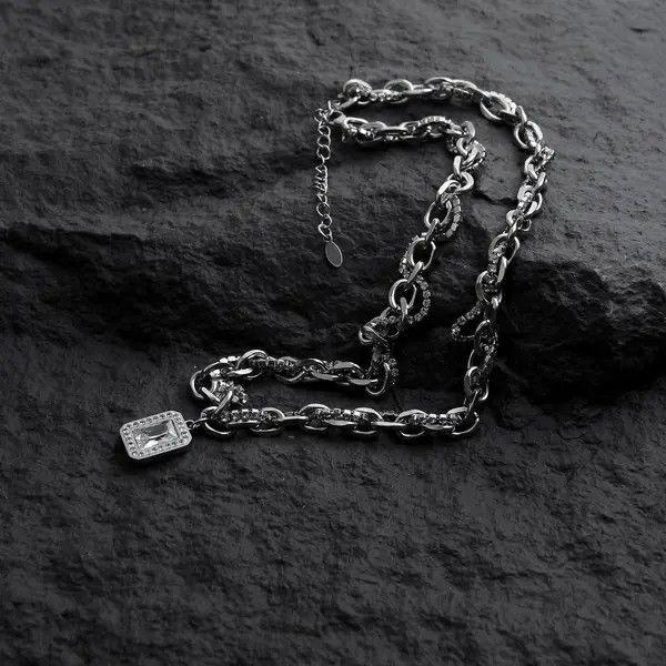 Jewelry Silver Chain Necklace with Pendant Size ONE SIZE - 4 Thumbnail