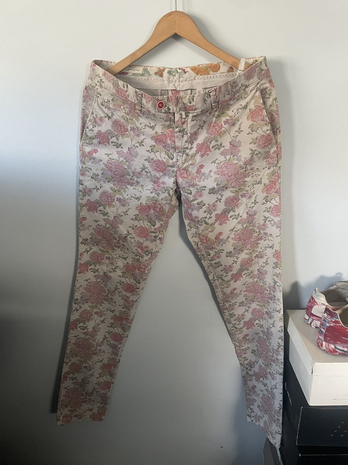 Other Floral pants Size US 34 / EU 50 - 1 Thumbnail