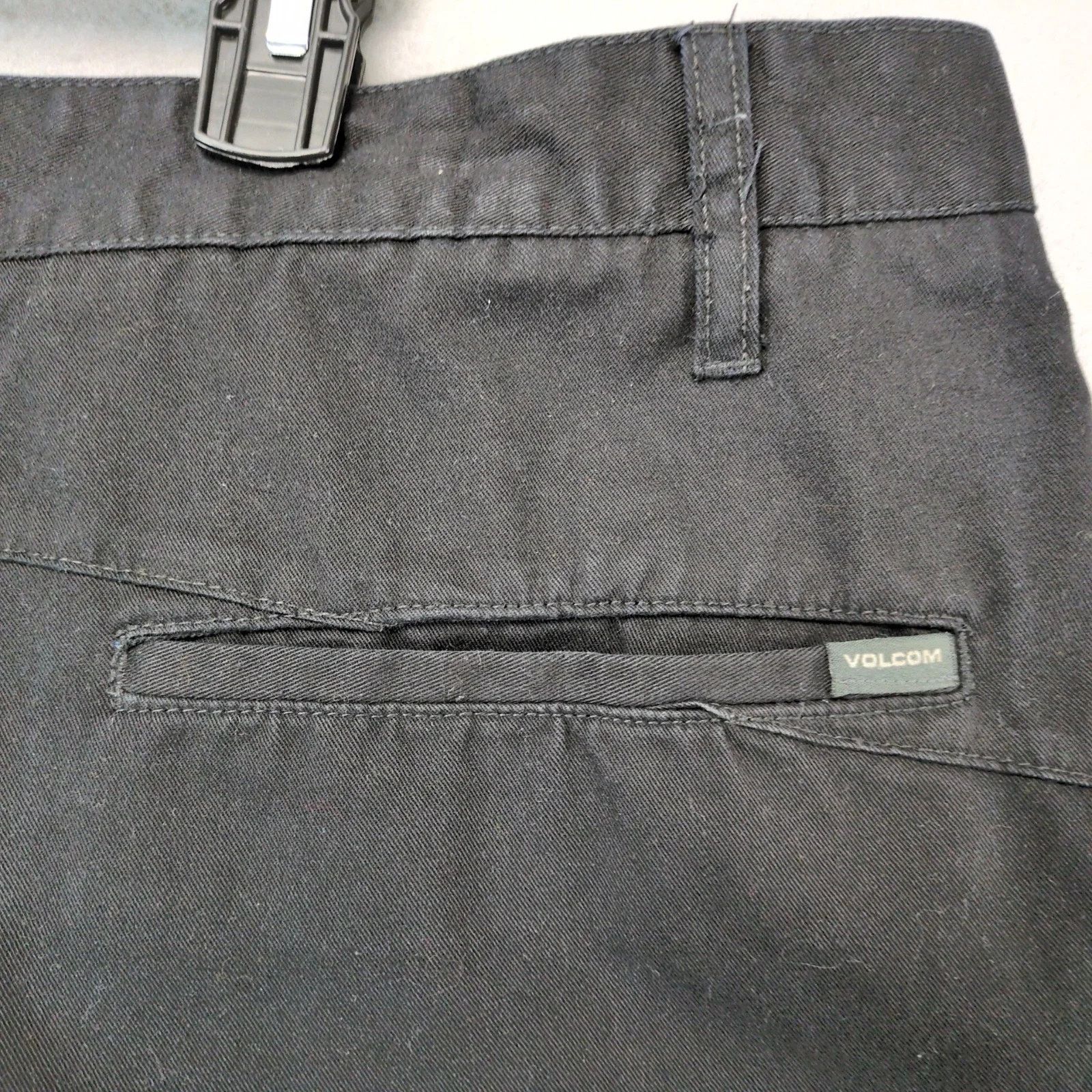 Volcom Volcom Black Bermuda Shorts Men's 38x10.5" Y2K Streetwear Size US 38 / EU 54 - 5 Thumbnail