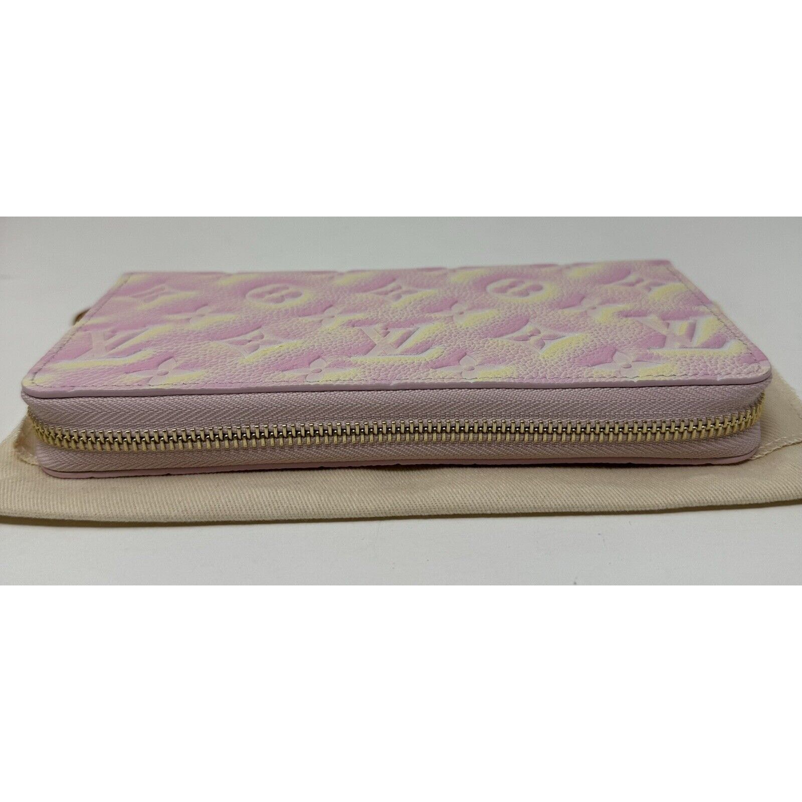 Louis Vuitton Louis Vuitton Stardust Zippy Wallet Pink/Yellow Shimmer Size ONE SIZE - 9 Thumbnail