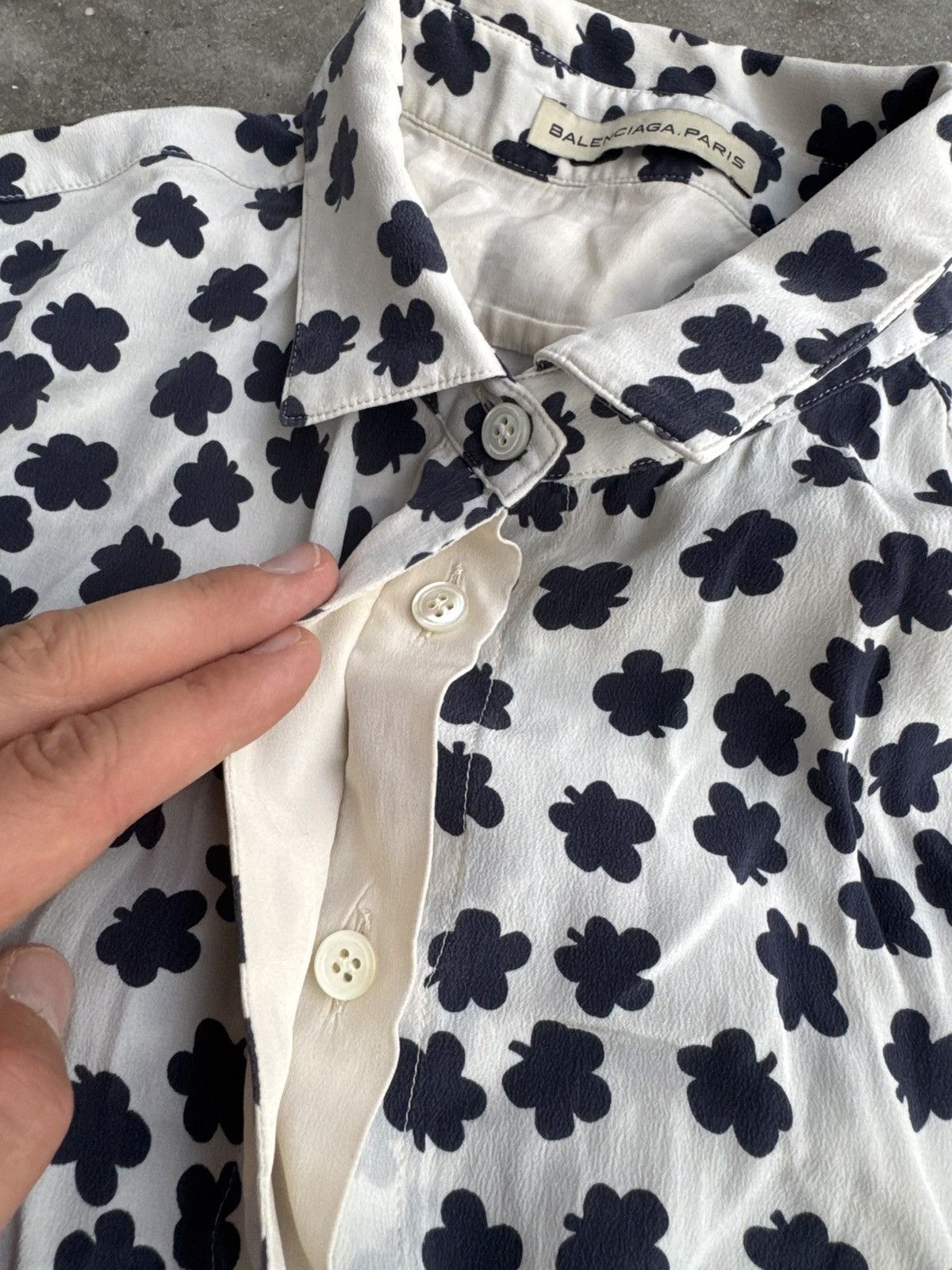 Balenciaga BALENCIAGA SS11 Rare Button-up flowers Shirt desginer Size S / US 4 / IT 40 - 4 Thumbnail