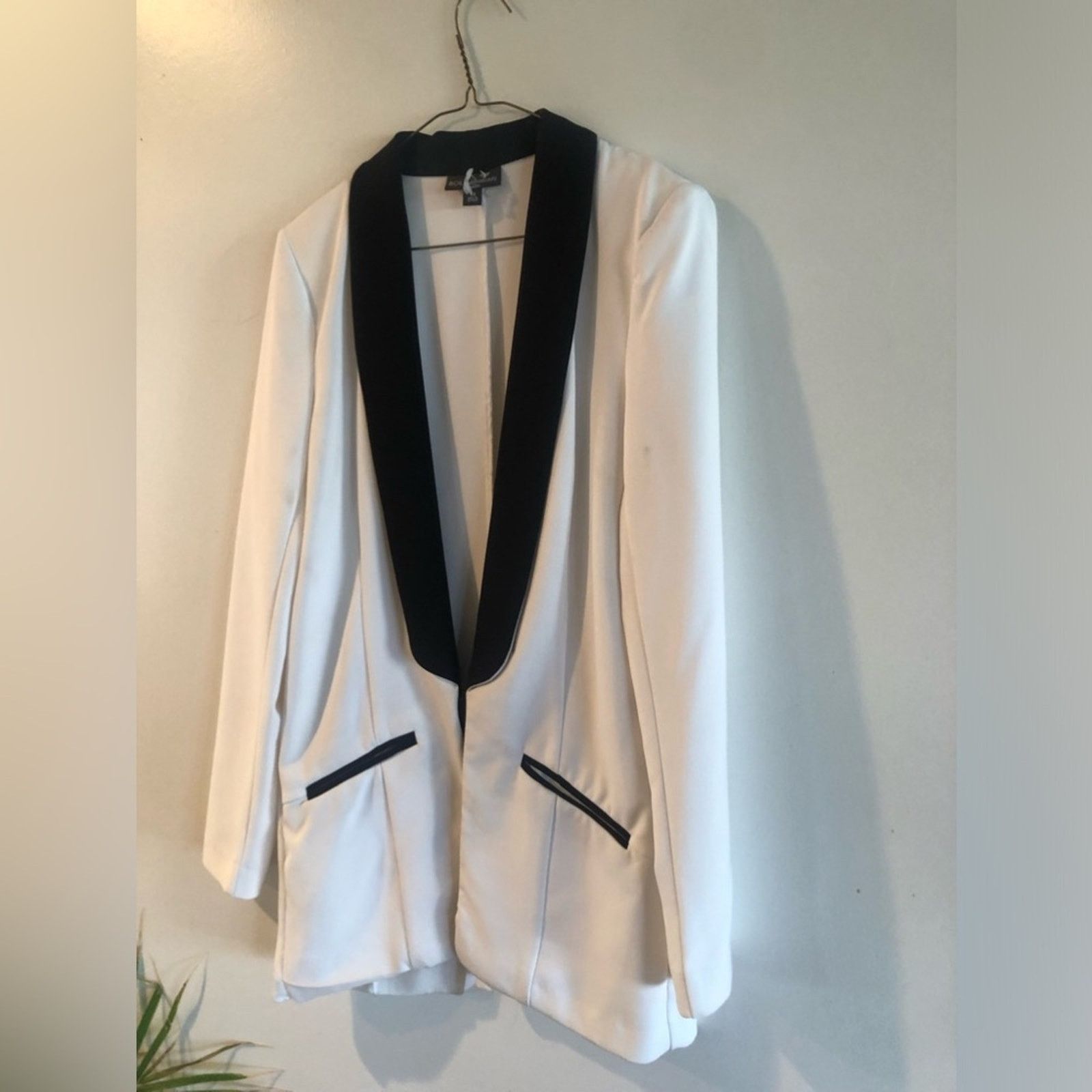 Element Tuxedo blazer black and white vintage bold element Size XS / US 0-2 / IT 36-38 - 1 Thumbnail