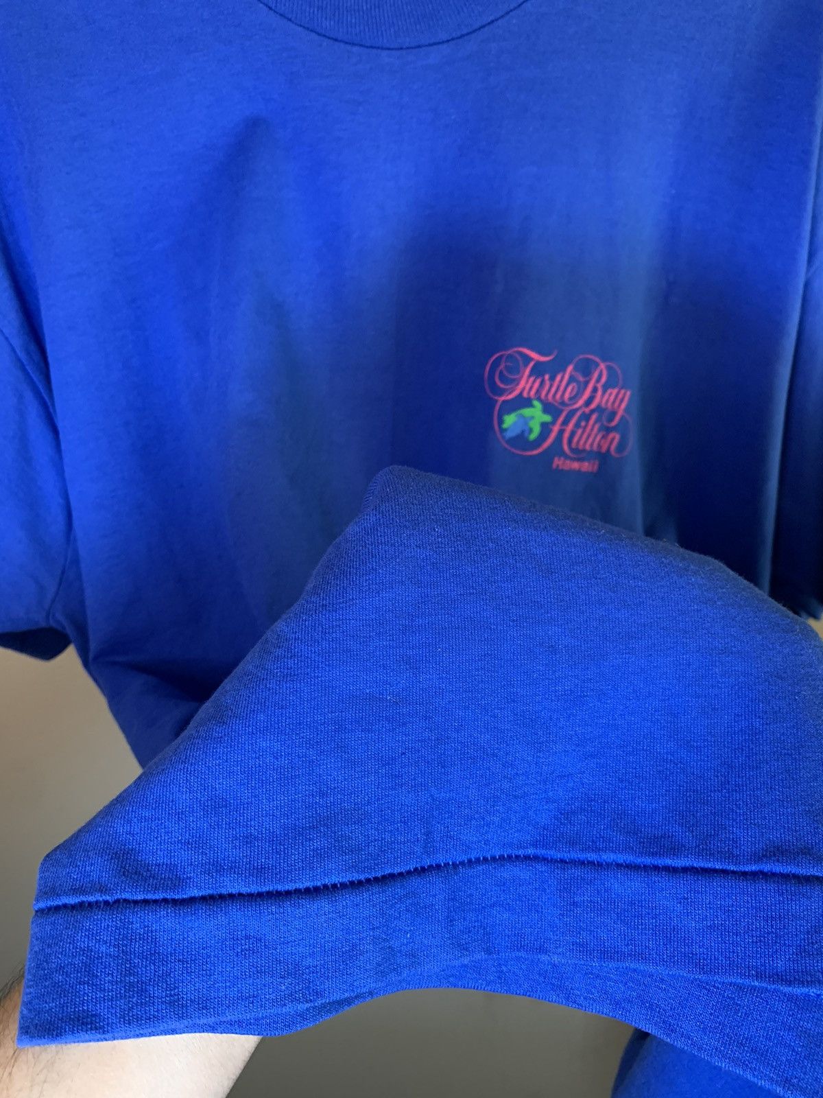 Vintage *RARE* Vintage Turtle Bay Hawaii Hilton Hotel USA-Made Shirt Size US XXL / EU 58 / 5 - 6 Thumbnail