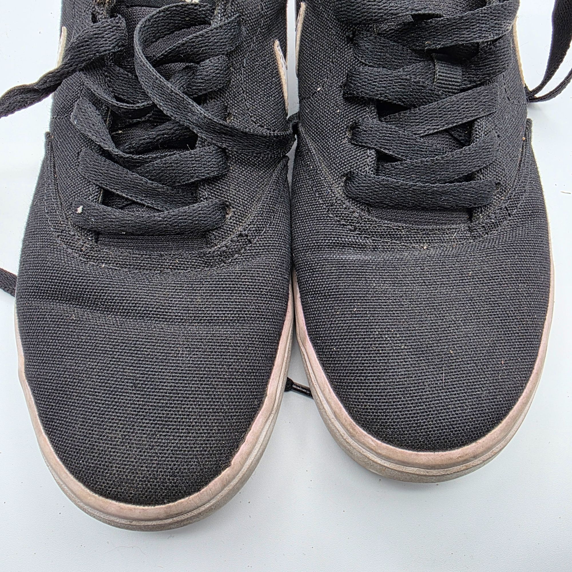 Nike Nike SB Check Solarsoft Womens 6.5 Black Casual Shoes Sneake Size US 6.5 / IT 36.5 - 10 Thumbnail