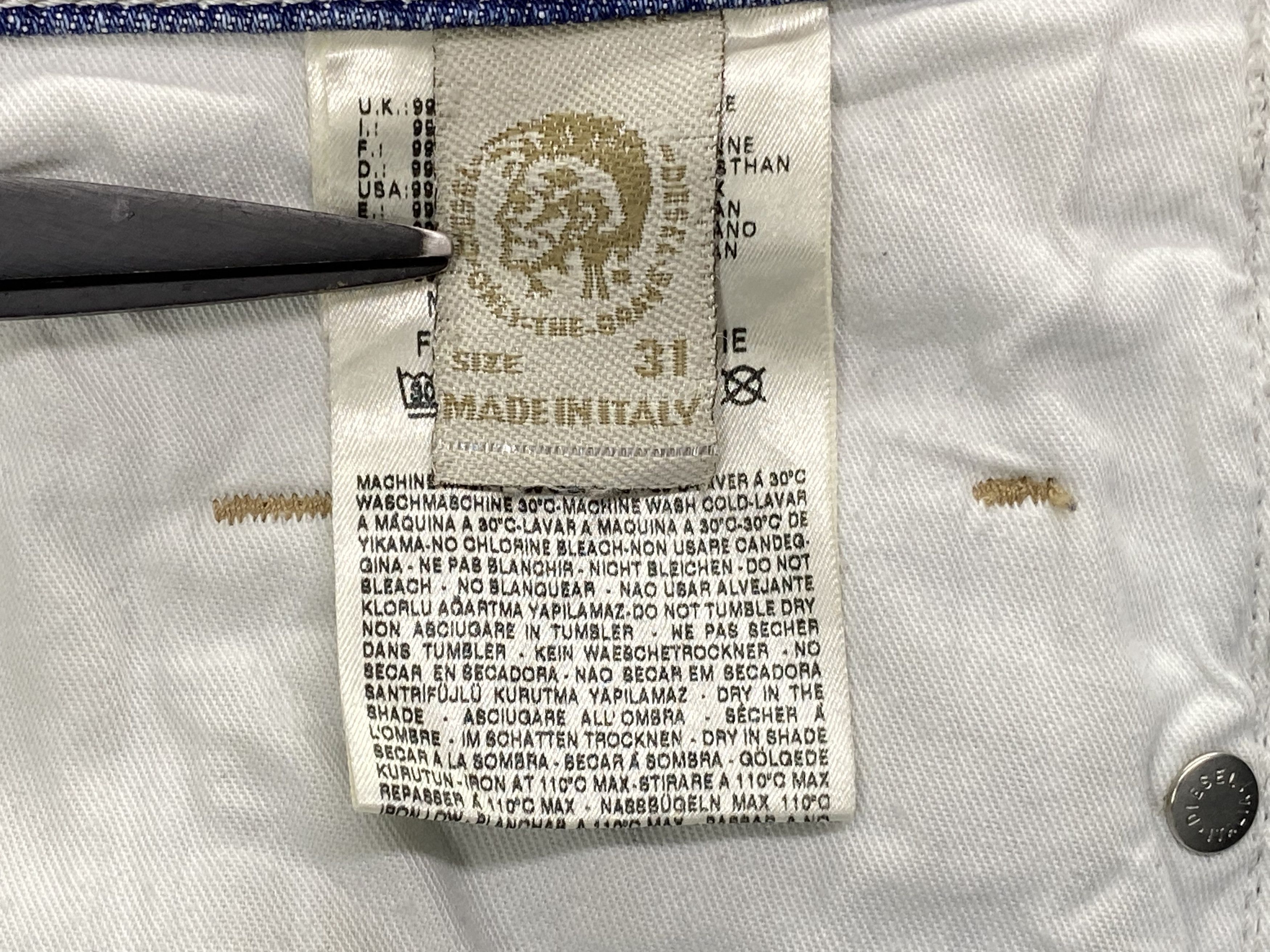 Diesel Diesel Distressed Jeans Faded Jeans Made in Italy Size US 31 - 9 Thumbnail