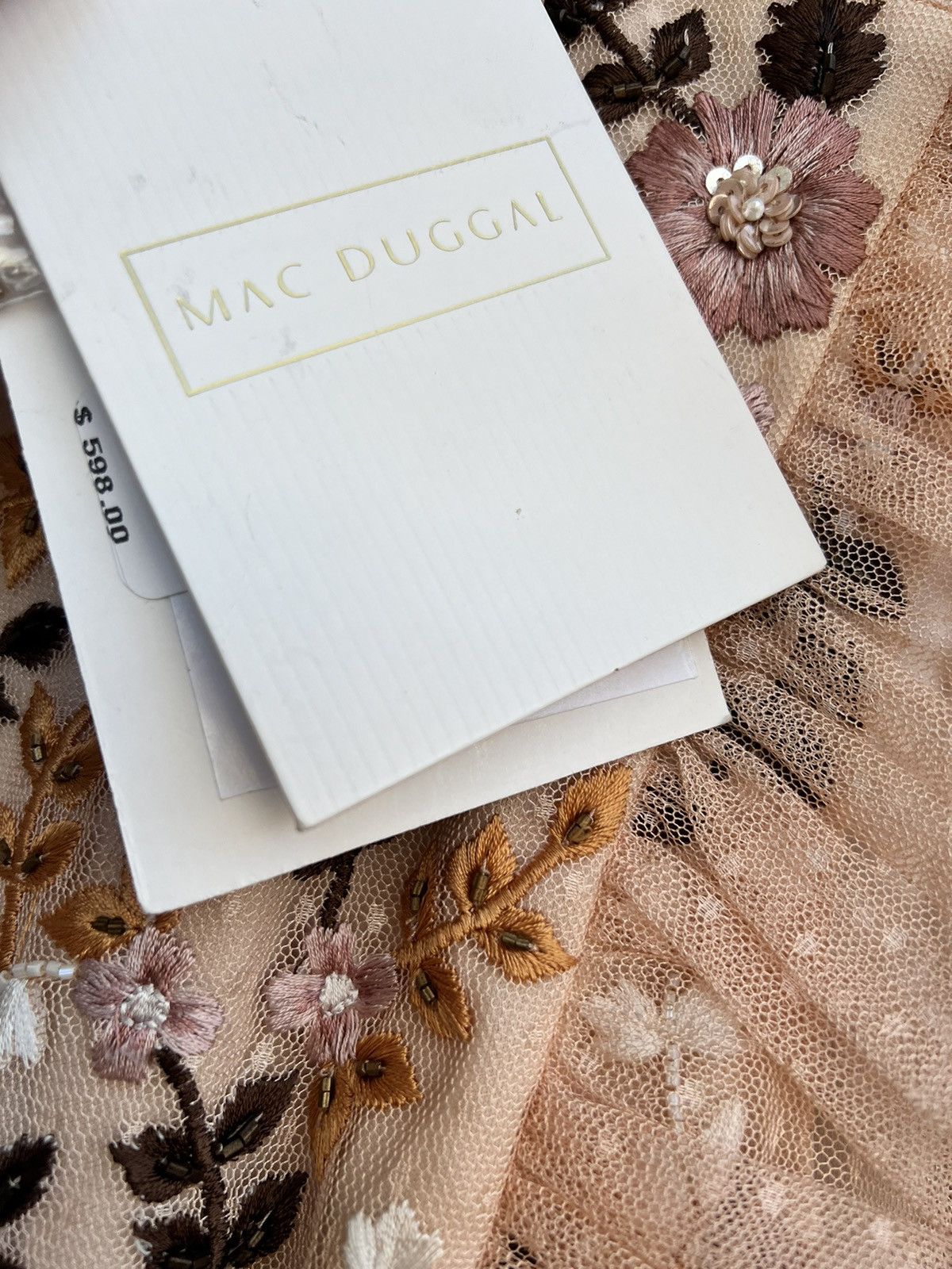 Mac Duggal Embroidered Bodice Cap Sleeve Ruffle Tiered Gown Size M / US 6-8 / IT 42-44 - 8 Thumbnail
