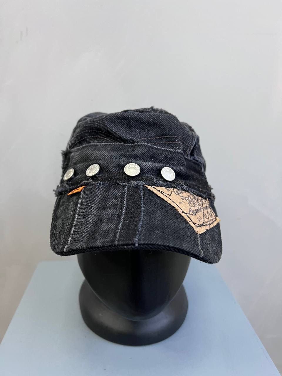 Levi's VINTAGE REWORKED PATCHWORK JUNYA WATANABE STYLE CAP HAT Size ONE SIZE - 1 Thumbnail
