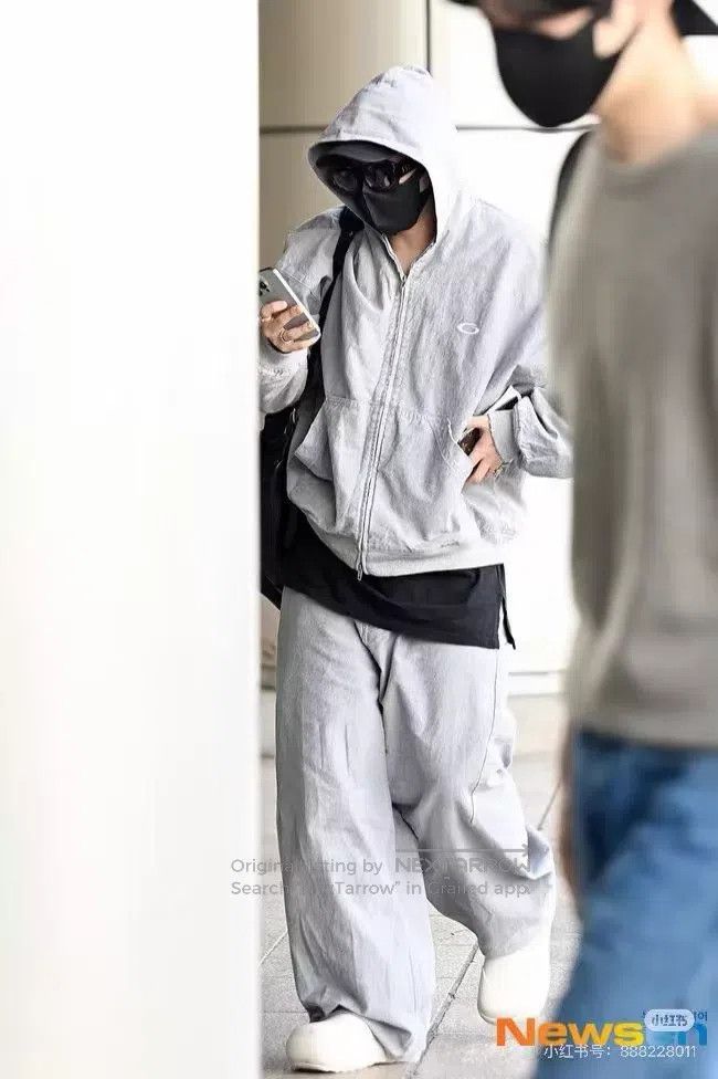 Balenciaga Balenciaga size XS Sweatpants Size US 27 - 7 Thumbnail