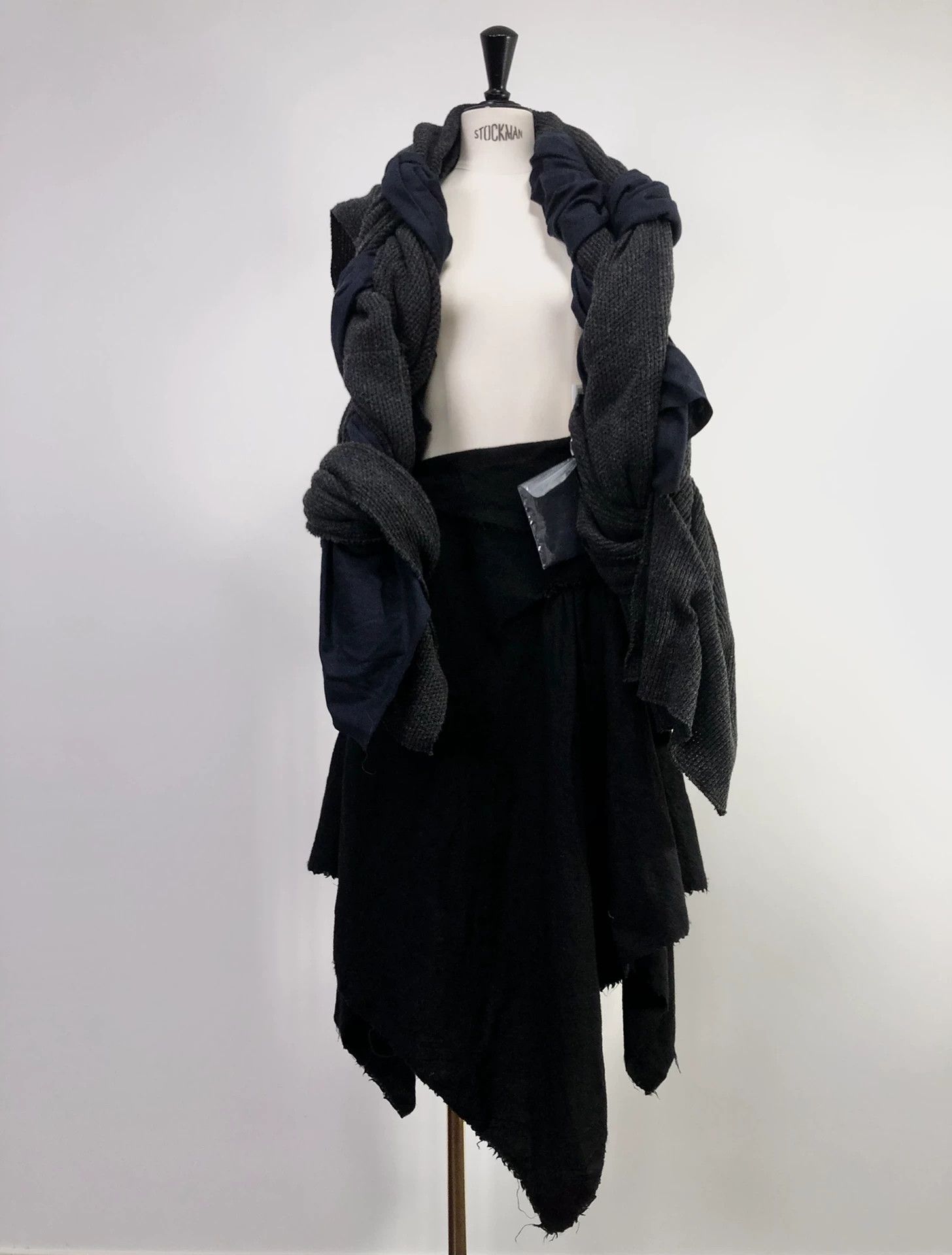 Comme des Garcons CDG 14AW Monster Twisted Knit Vest Size S / US 4 / IT 40 - 2 Thumbnail