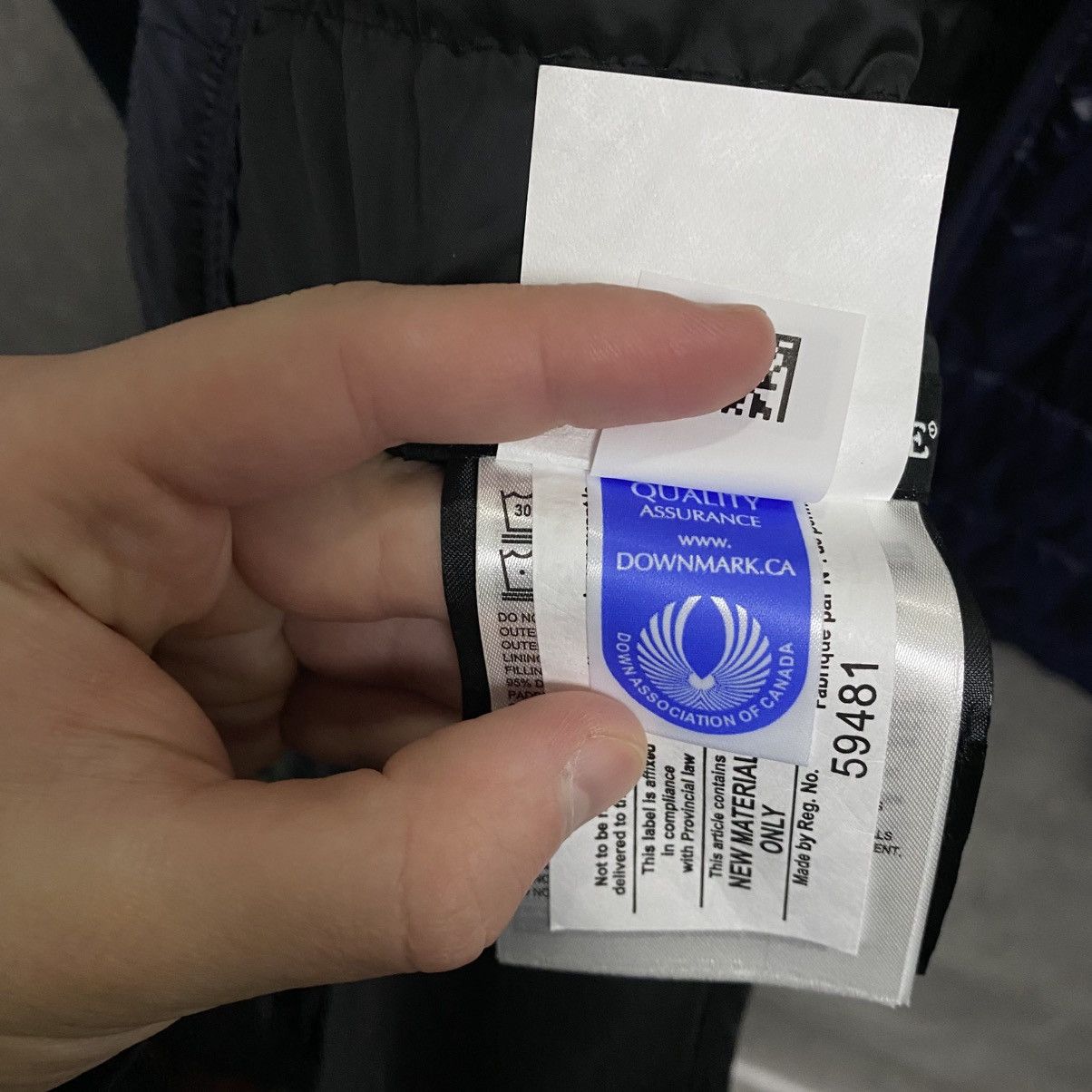 Canada Goose Canada Goose Hybridge Lite Puffer Jacket Size US L / EU 52-54 / 3 - 19 Thumbnail