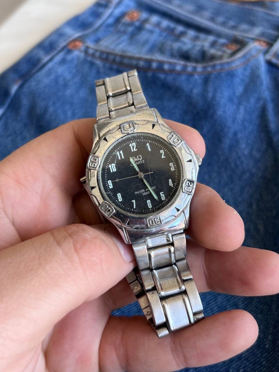 Japanese Brand Silver Black Dial Japan Wrist Watch 2000s Man's Classic Logo Size ONE SIZE - 2 Thumbnail