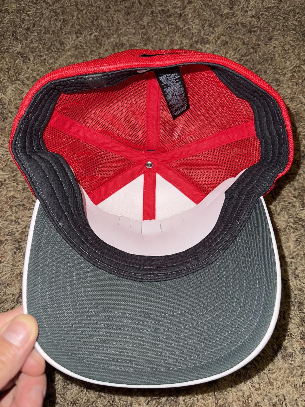 Nike Nike Men’s Flexfit Legacy 91 Mesh Fitted Hat Sample Size ONE SIZE - 6 Thumbnail